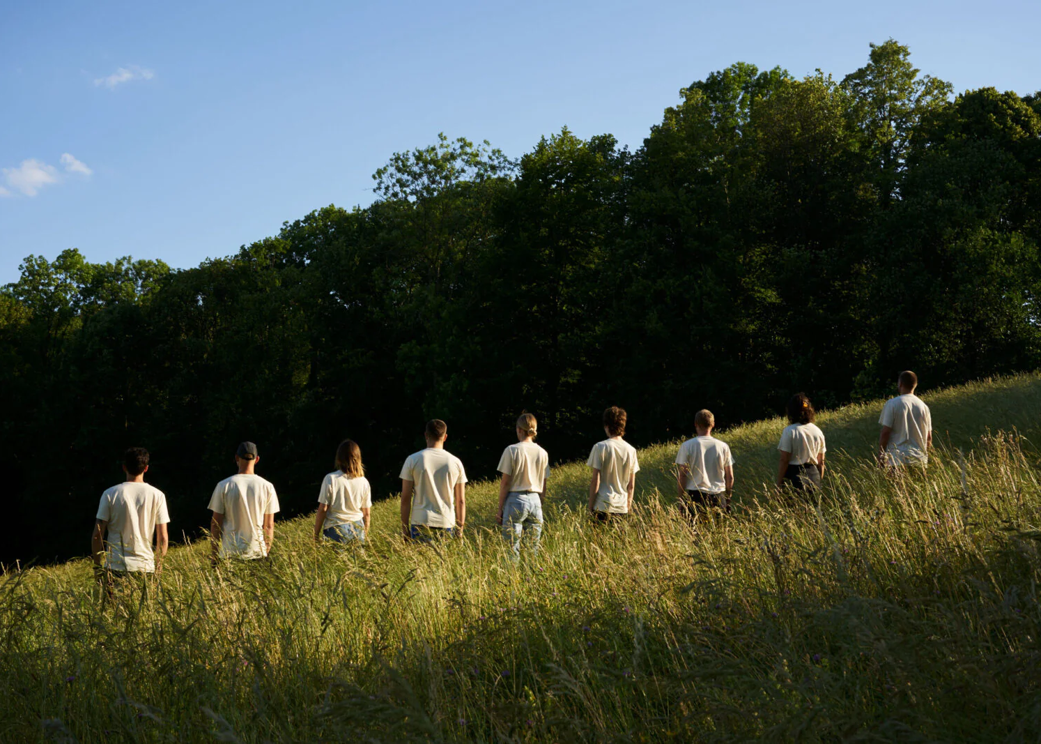 T-SHIRT OF TOMORROW - QWSTION