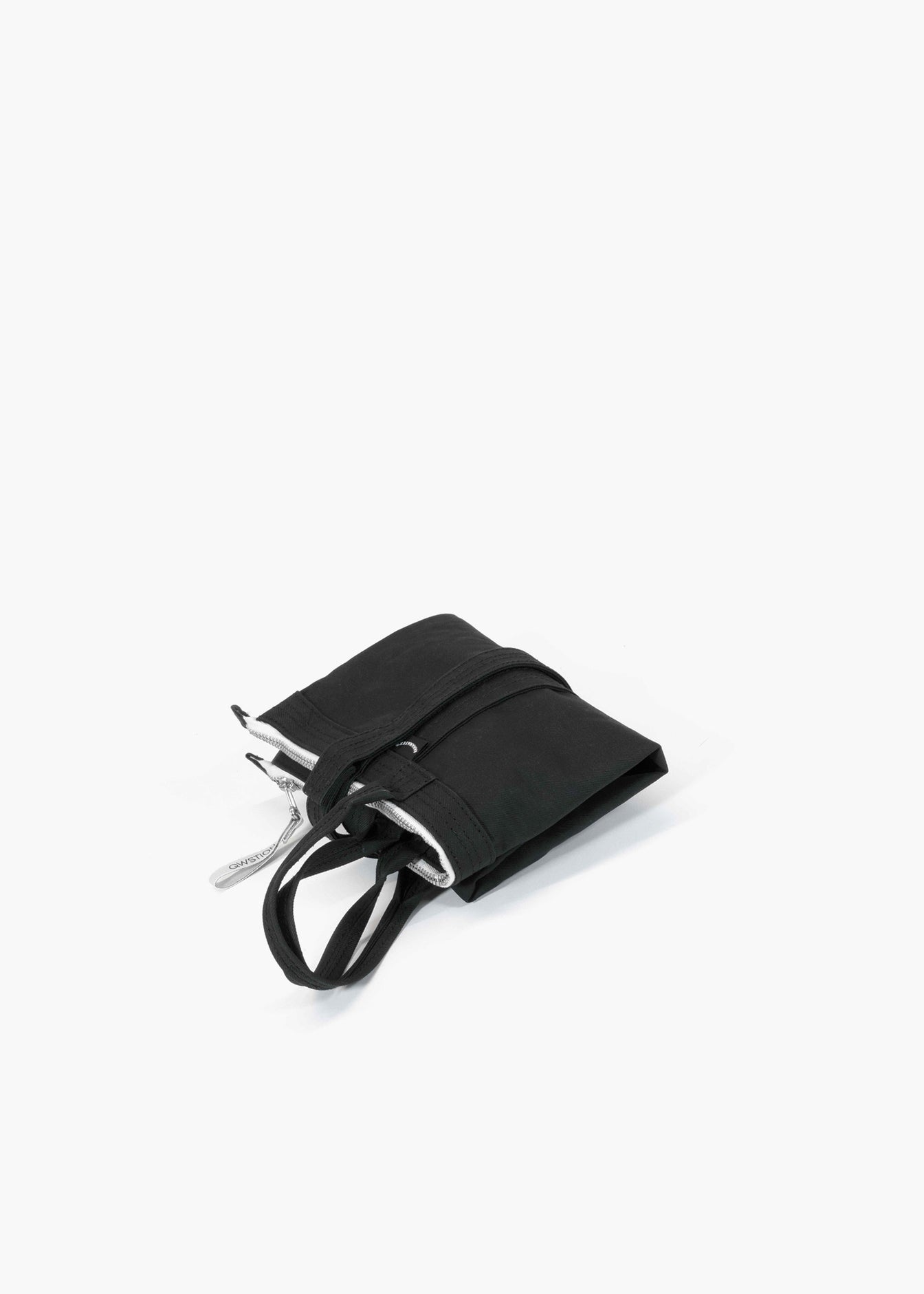 Bananatex® Travel Shopper – Black - QWSTION