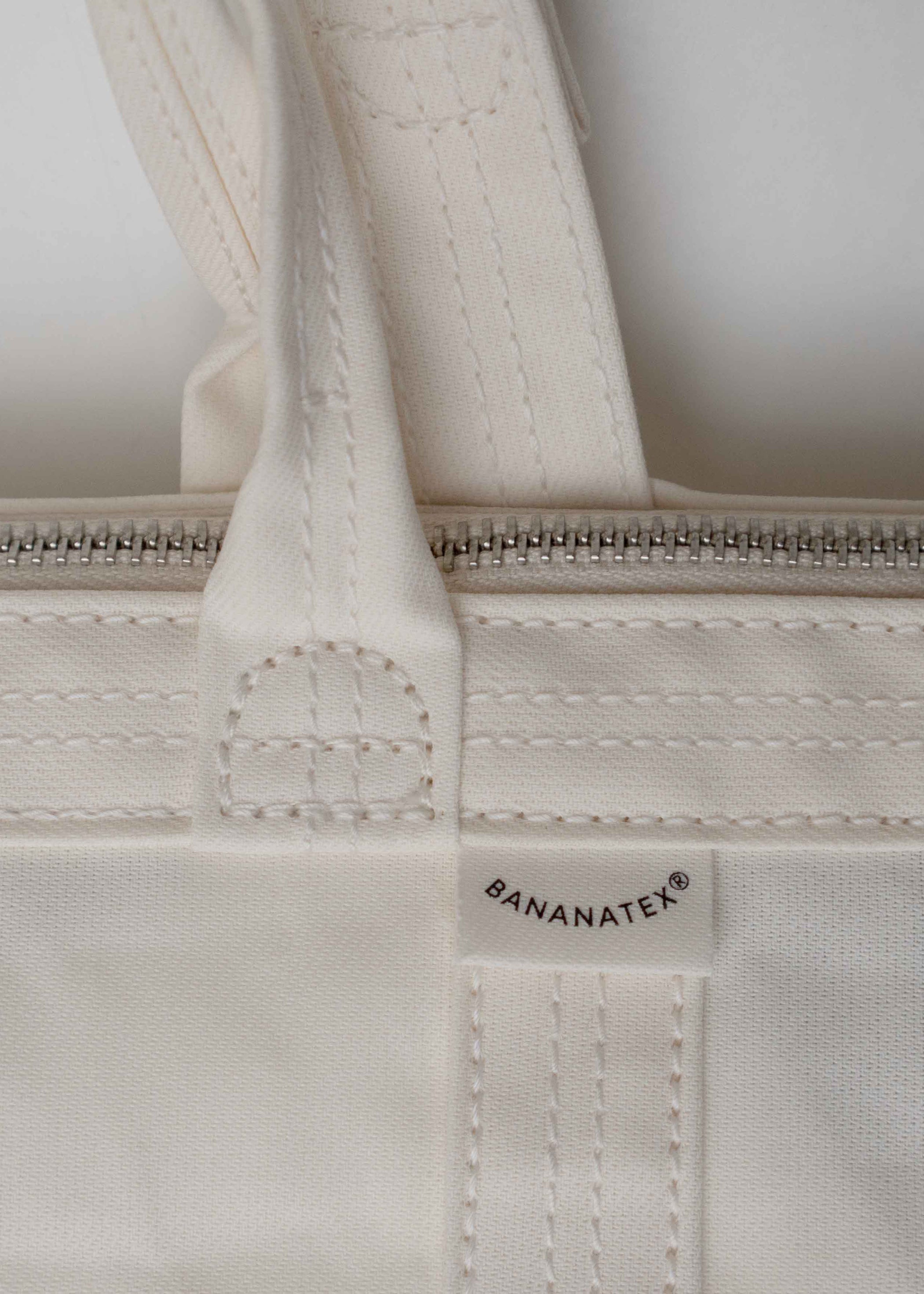 Bananatex® Travel Shopper – Natural White - QWSTION