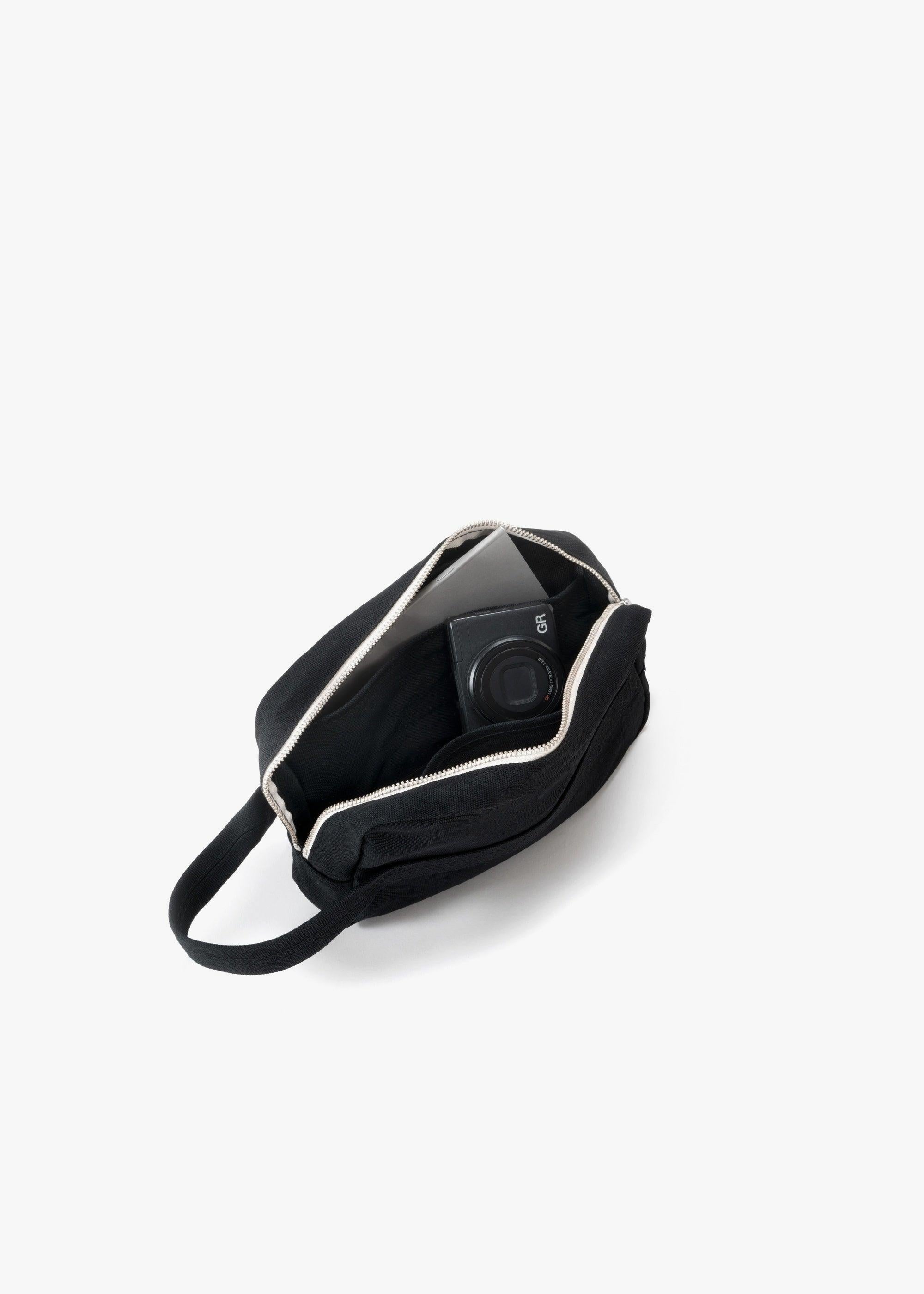 Bananatex Travel Kit Medium – All Black - QWSTION