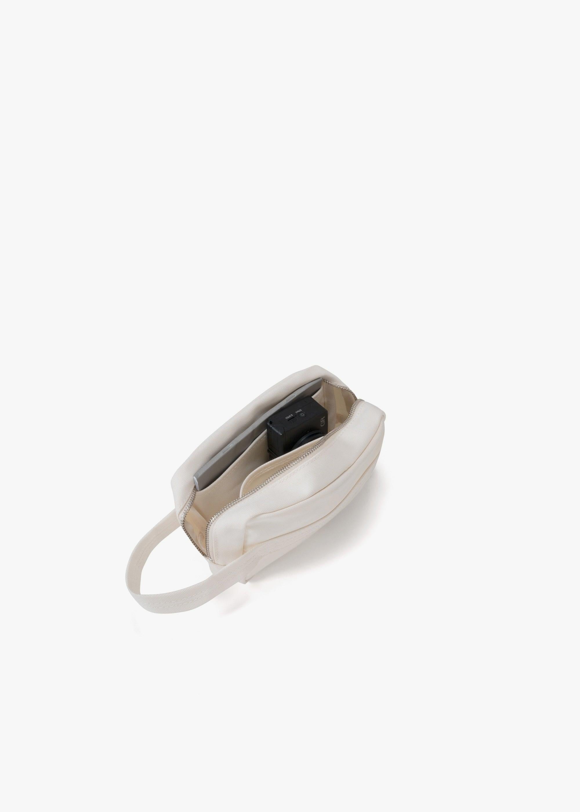 Bananatex Travel Kit Small – Natural White - QWSTION