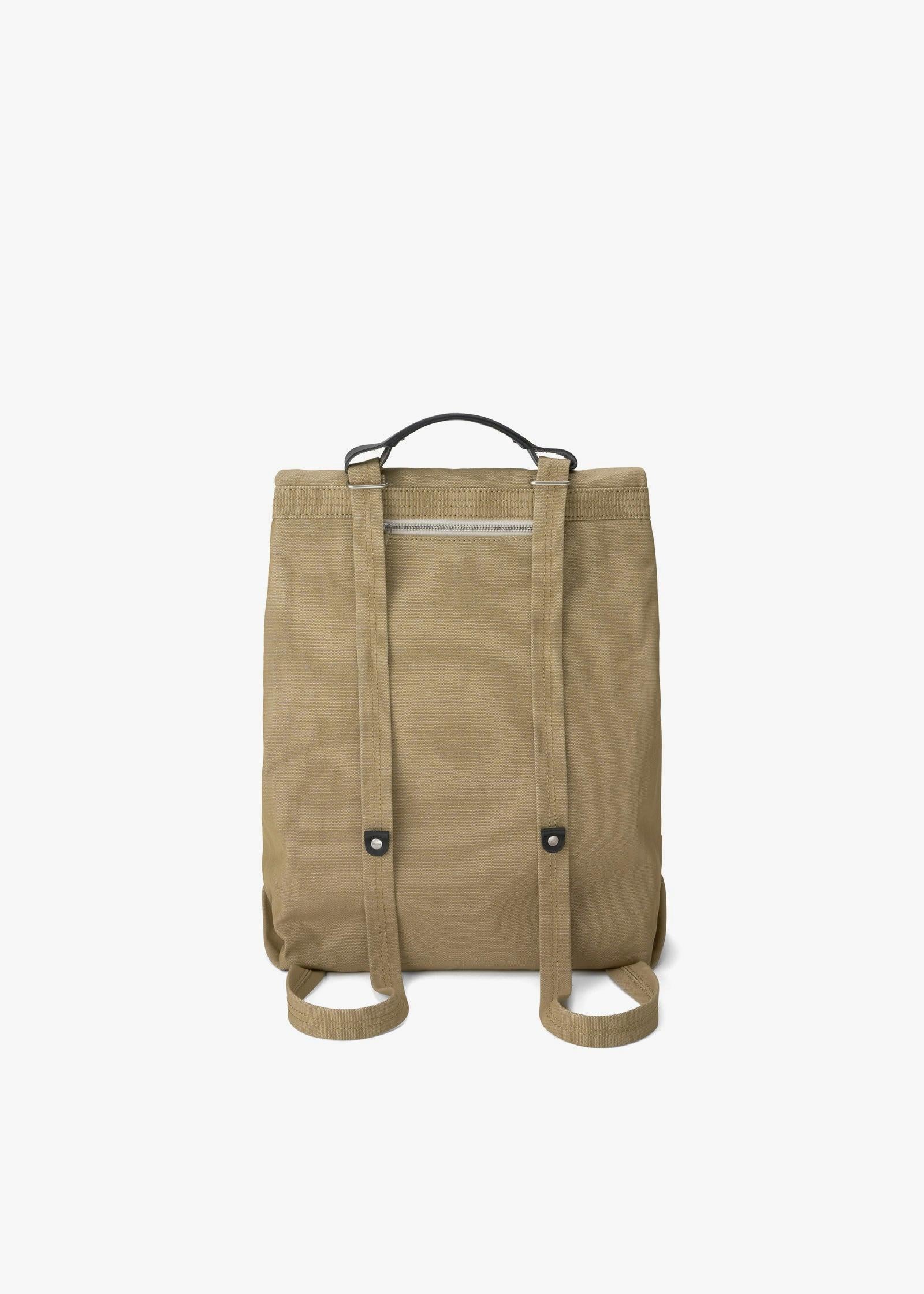 Flap Tote Medium – Sand - QWSTION