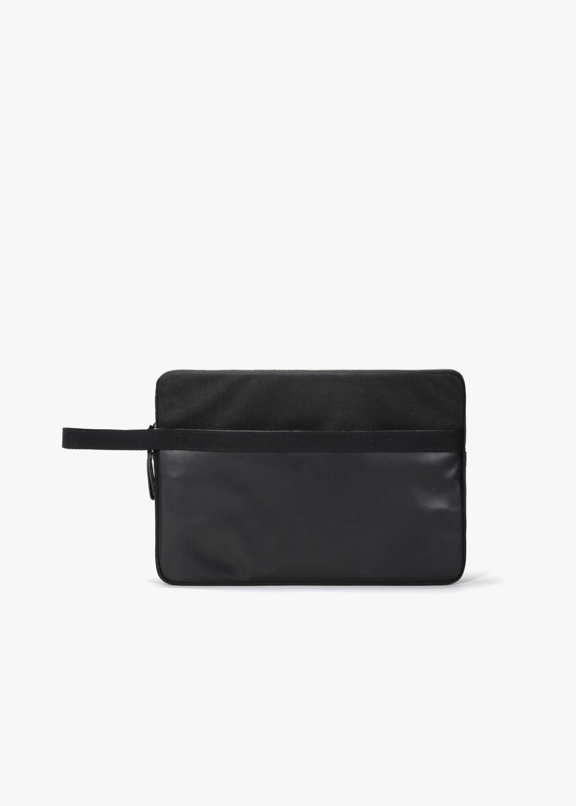 Laptop Sleeve 15" – Black Leather Canvas - QWSTION