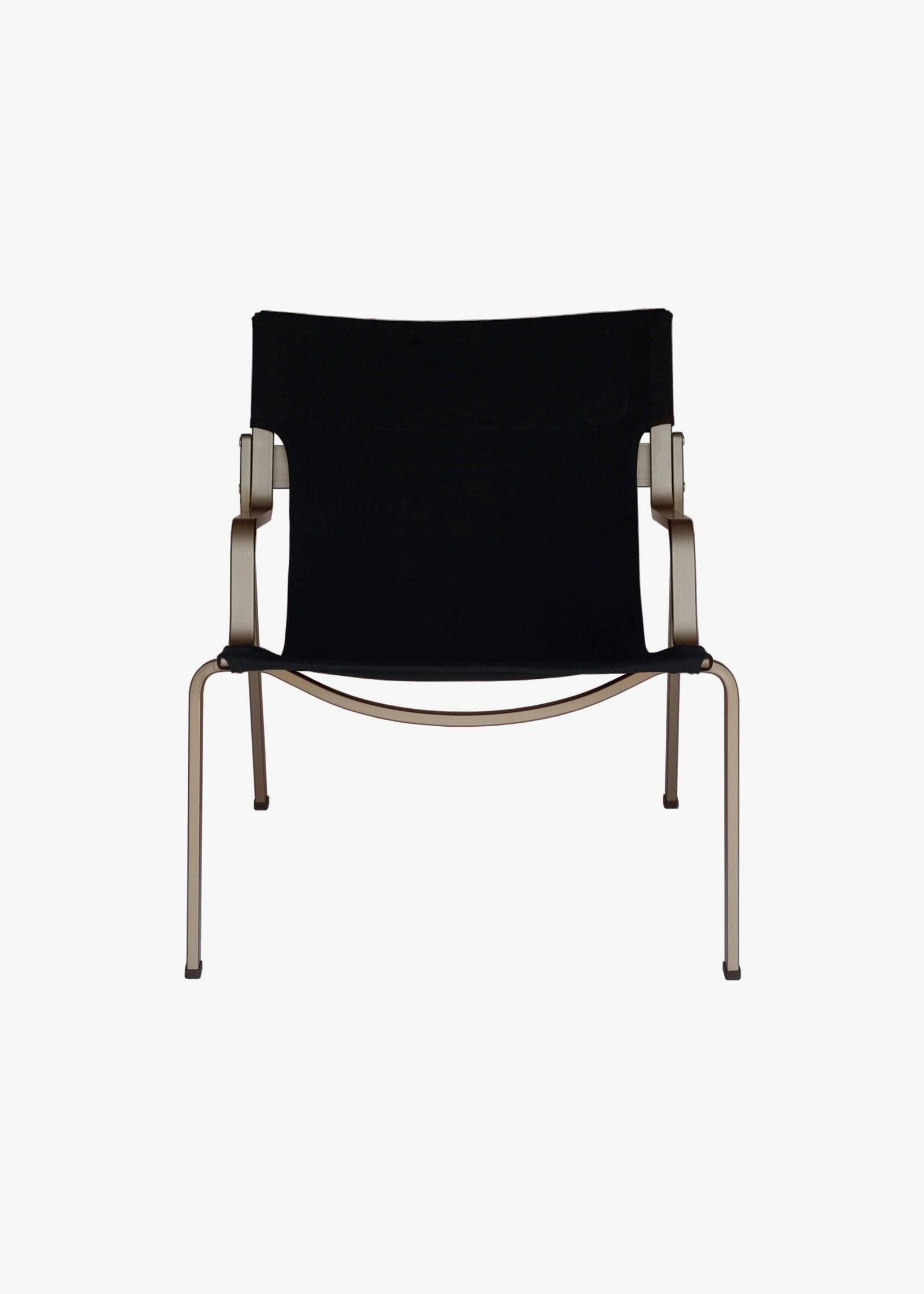 Ensō Lounge Chair – Anodized bronze aluminum / Black Bananatex