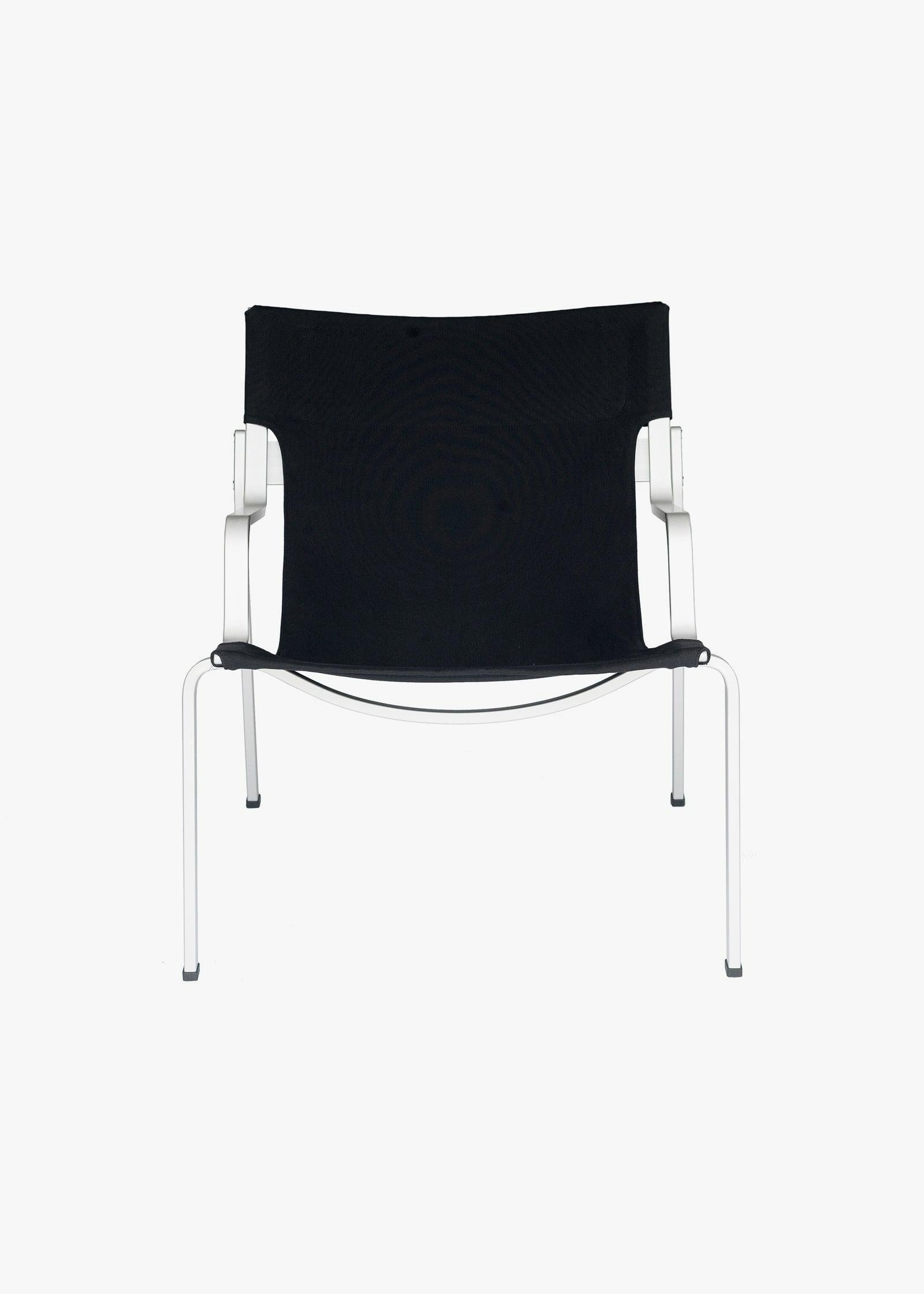 Ensō Lounge Chair – Anodized natural aluminum / Black Bananatex
