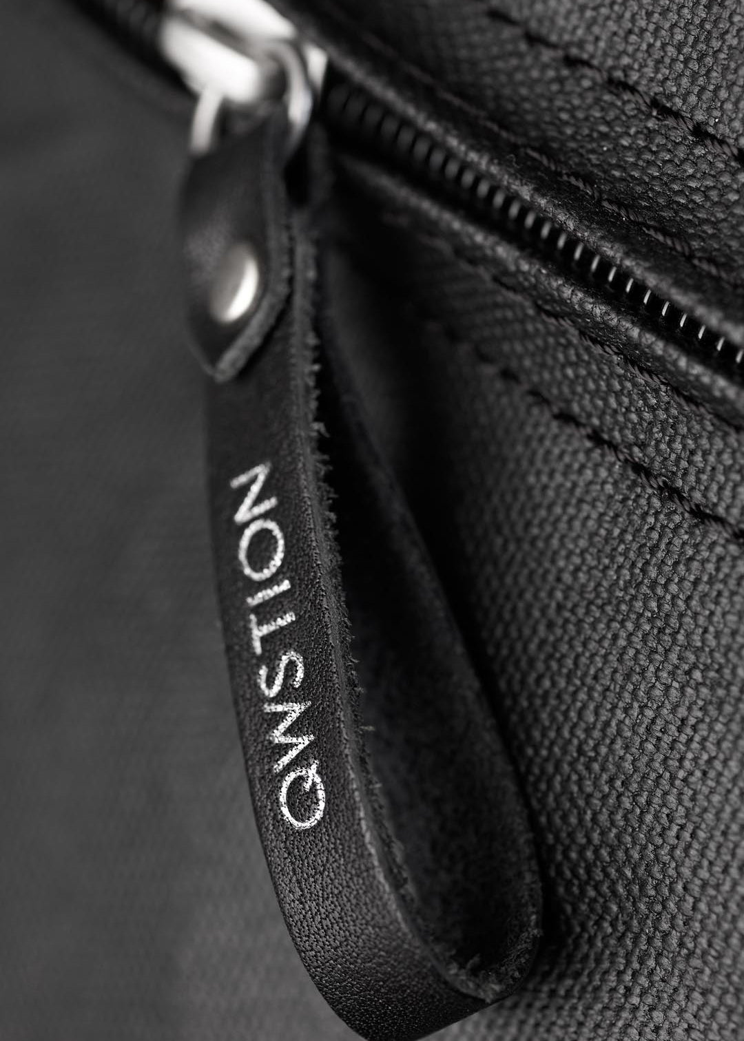 Weekender – Organic Jet Black - QWSTION
