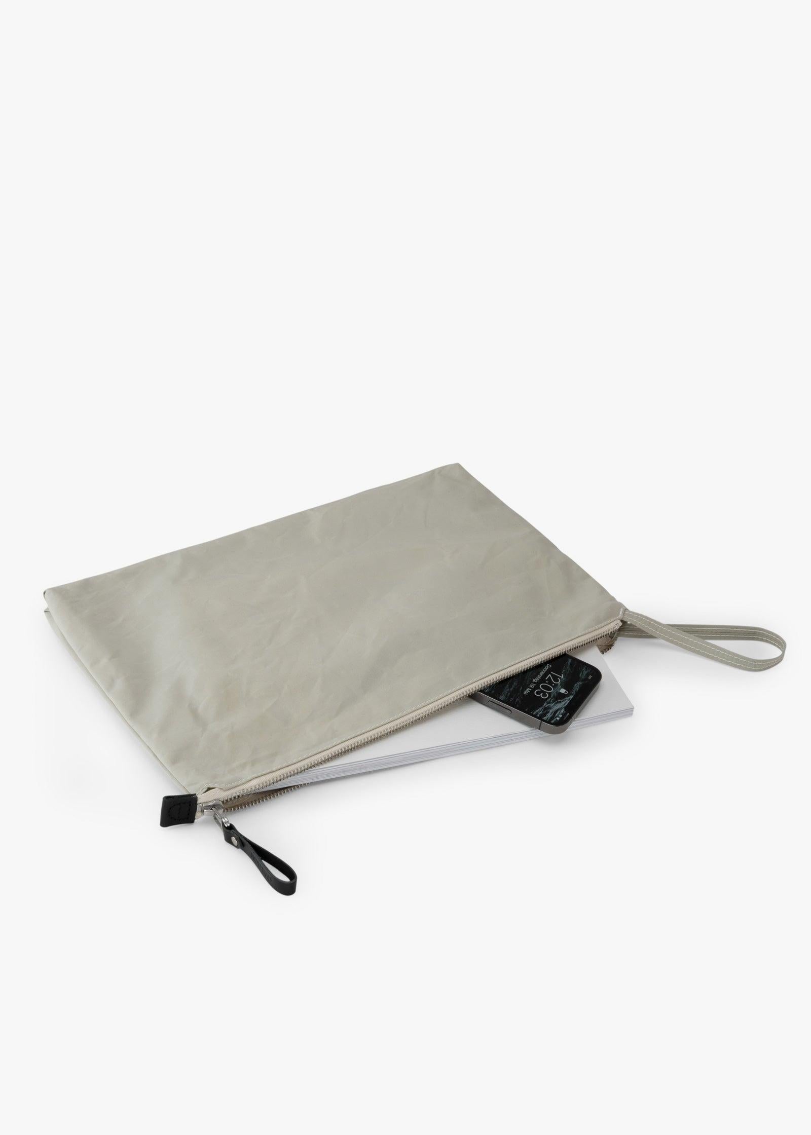 Zip Pouch Large – Desert Hawk - QWSTION