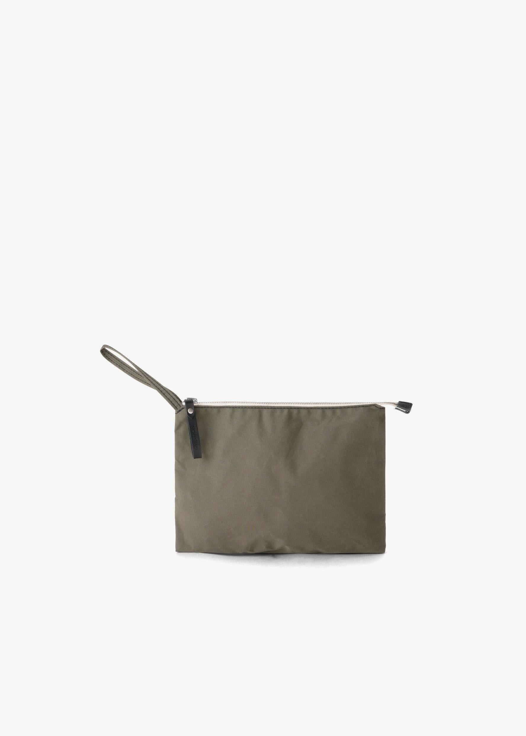 Zip Pouch Medium – Woodpecker - QWSTION