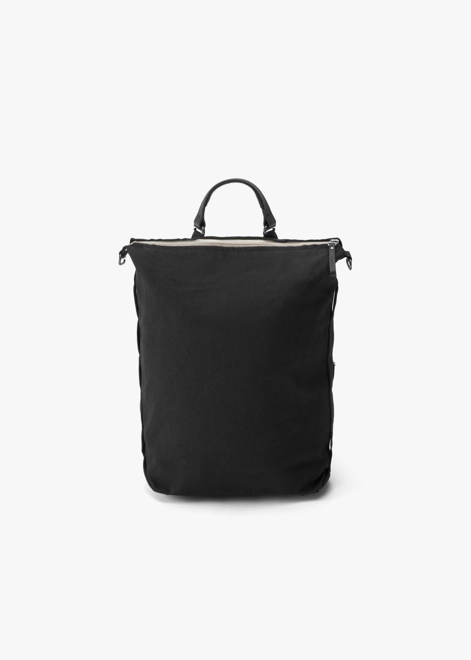 Zip Pack – All Black