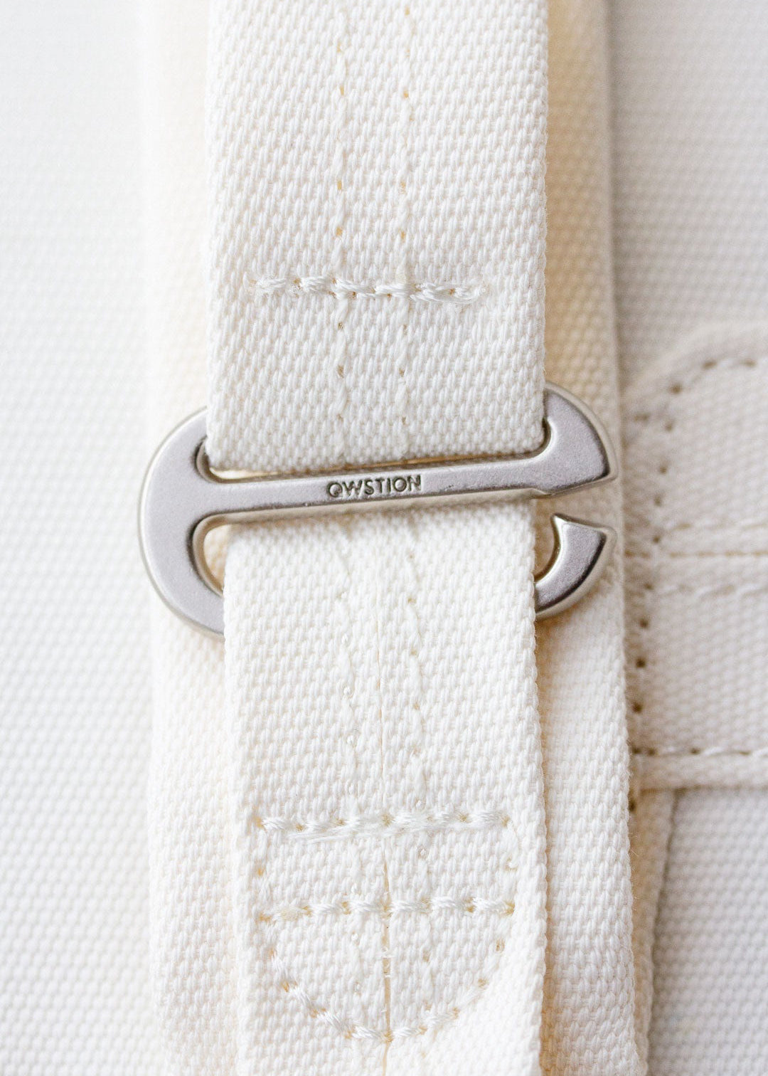 Zip Pack – Natural White - QWSTION