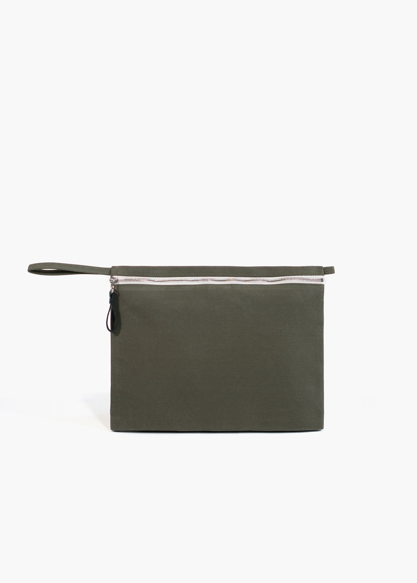 QWSTION + Monocle / Bananatex Folio A4 – Olive - QWSTION