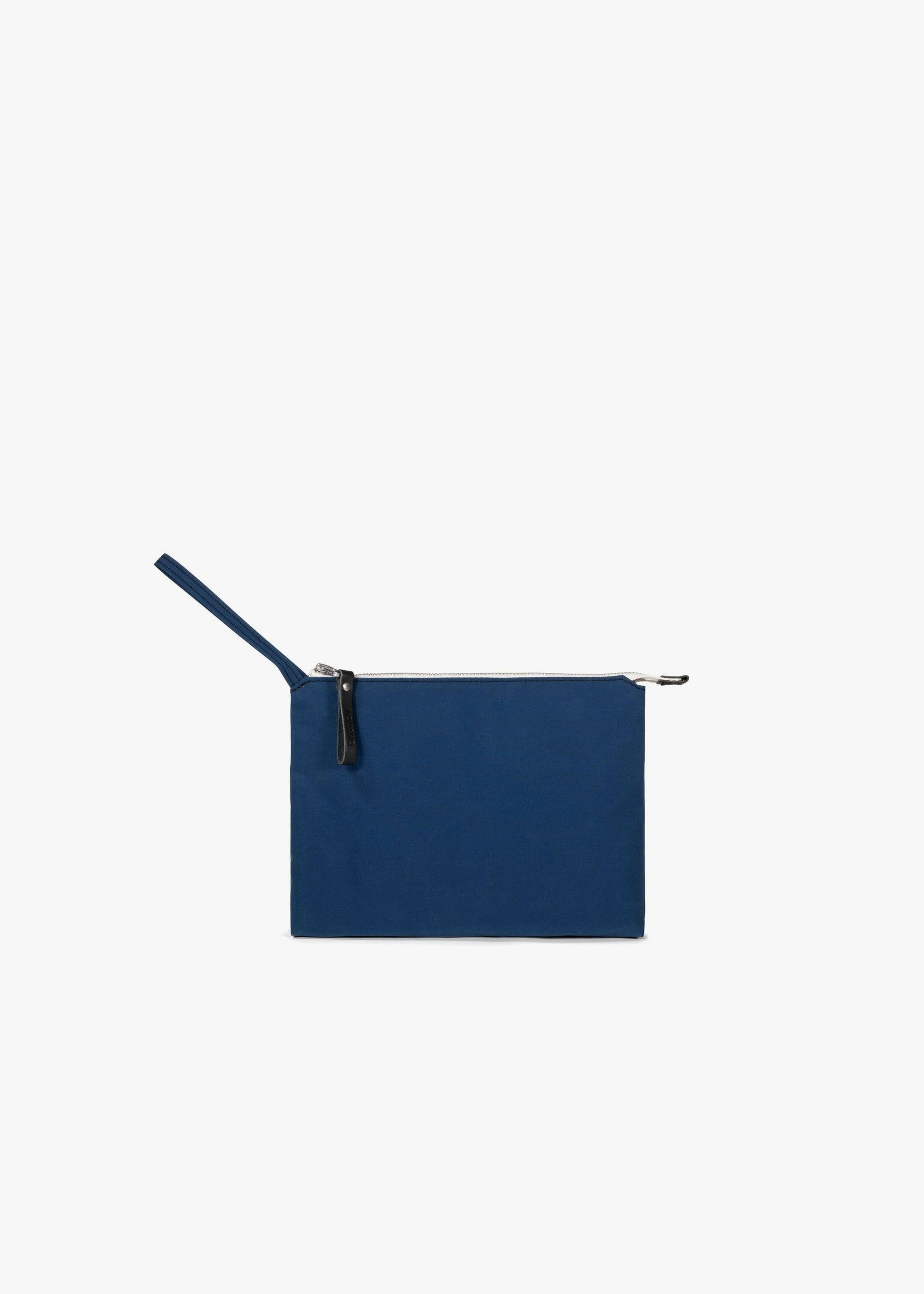 Zip Pouch Medium – Bluebird - QWSTION