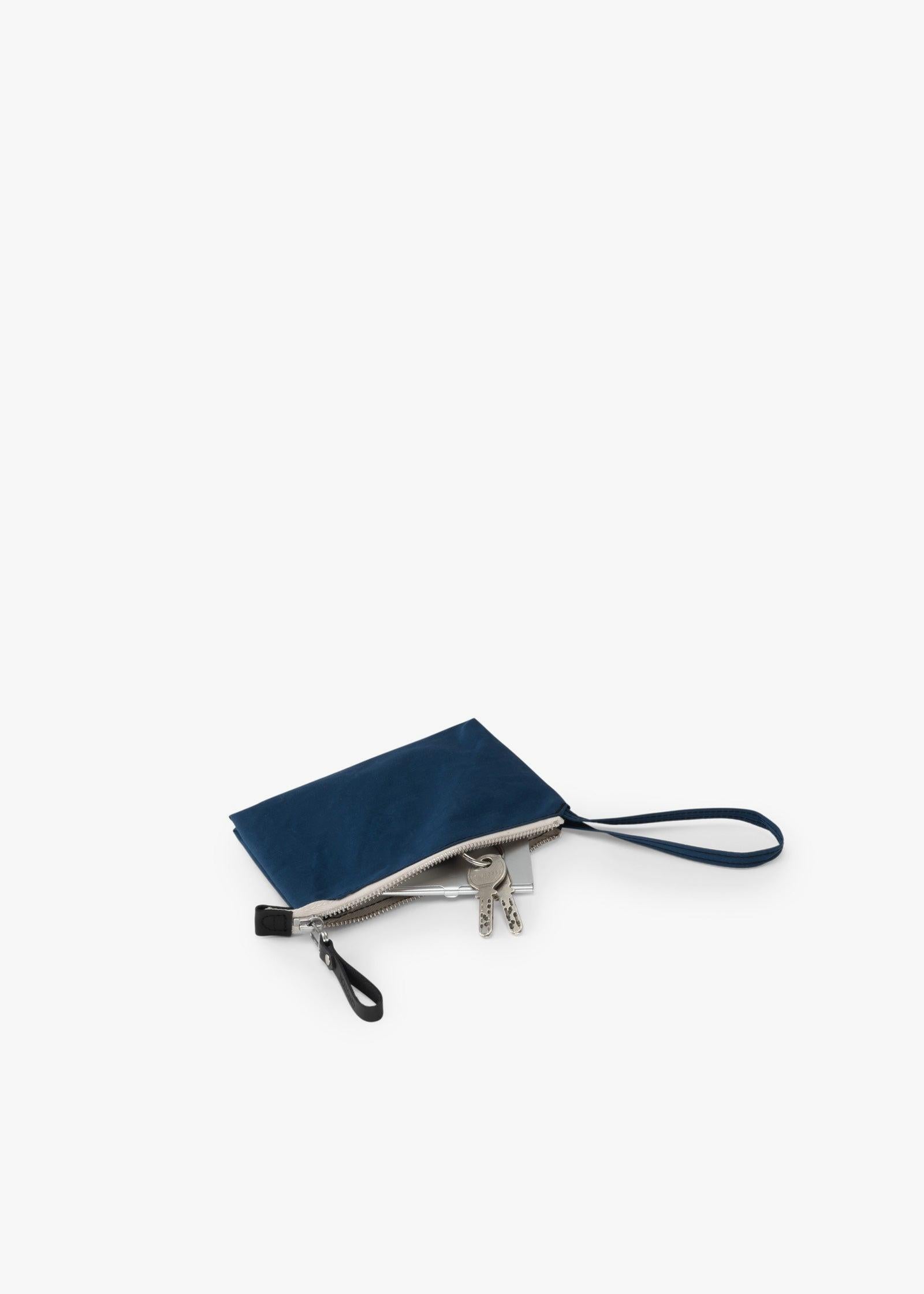 Zip Pouch Small – Bluebird - QWSTION