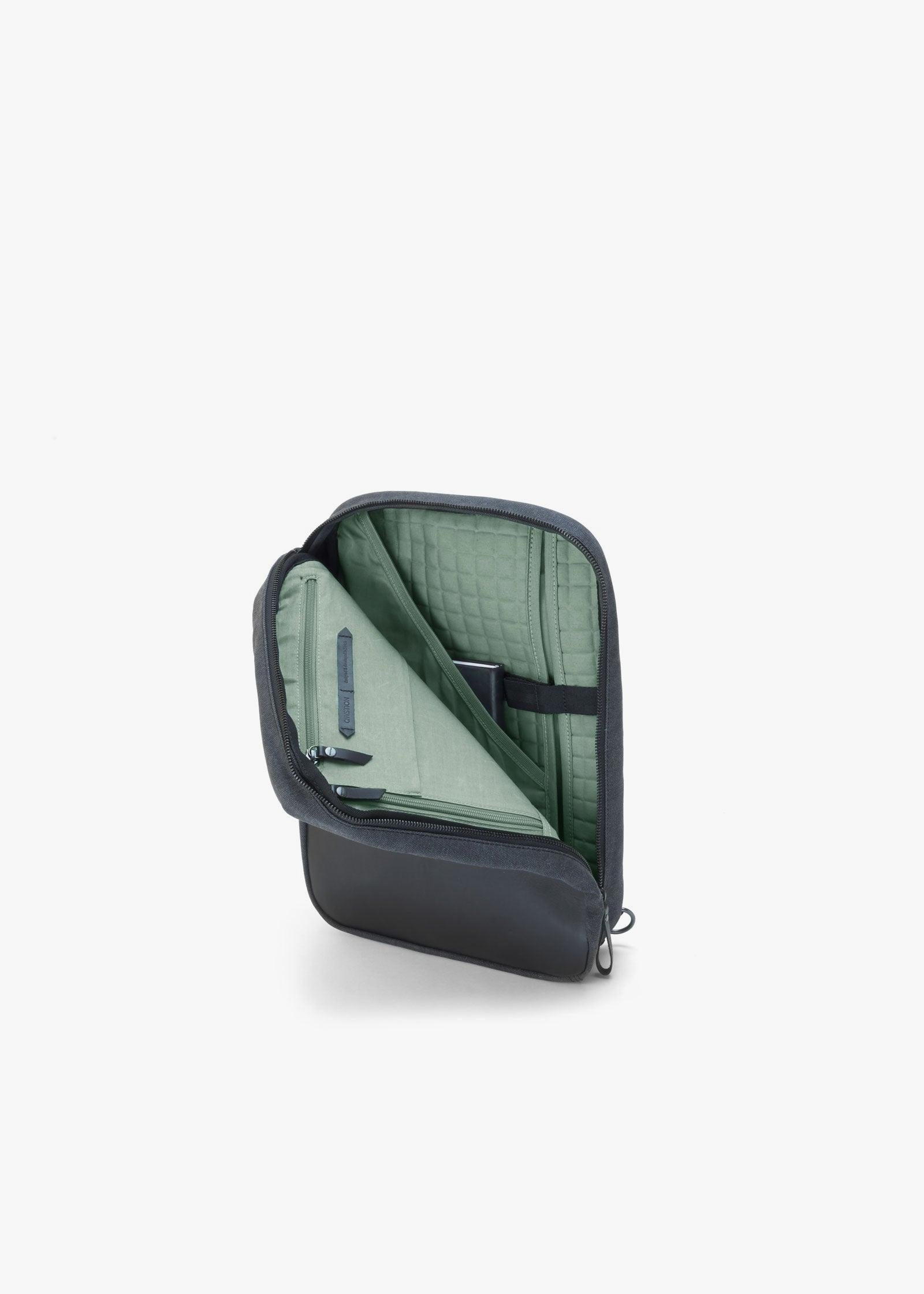 Office Pack – Graphite Leather - QWSTION