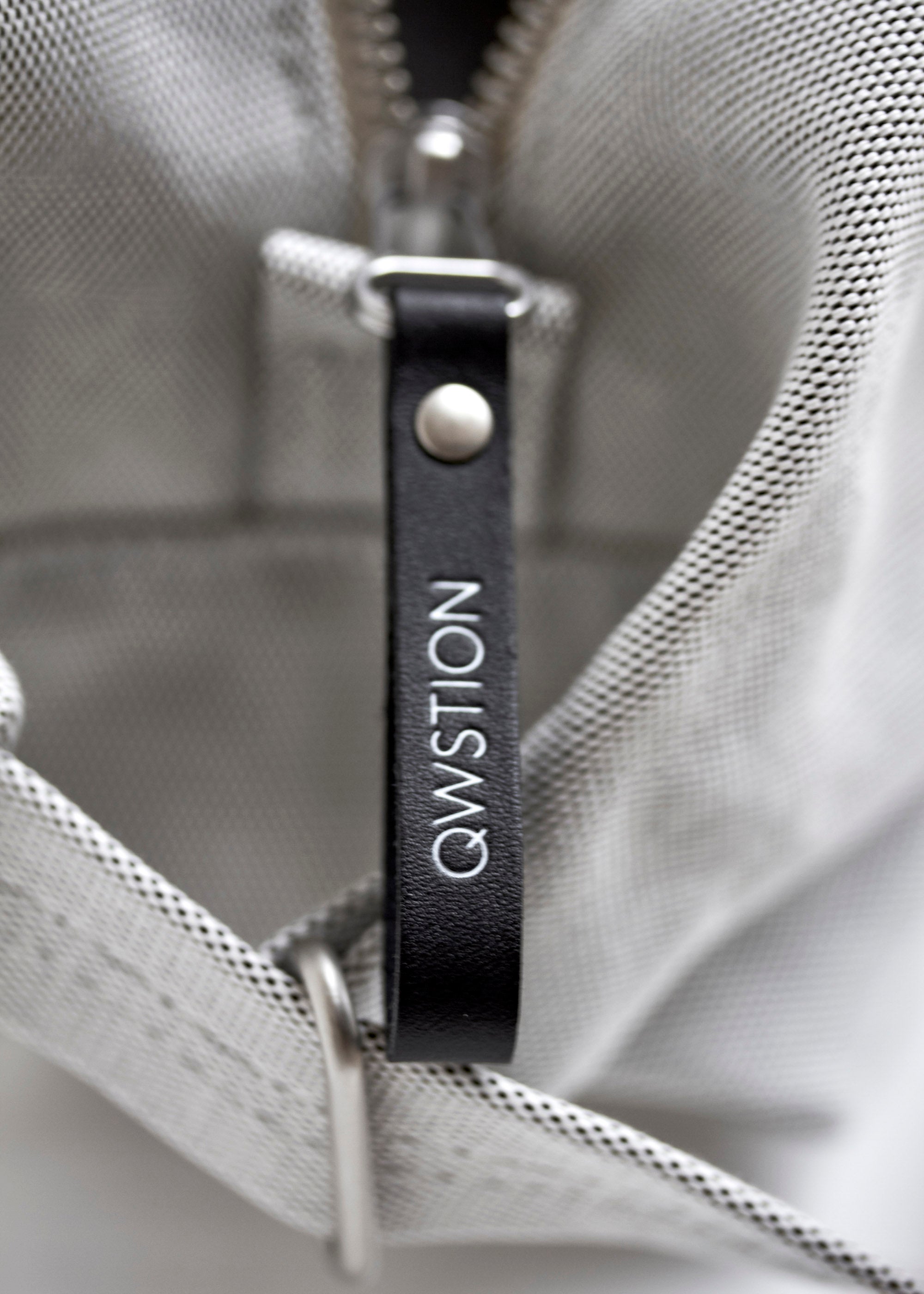 Sling Bag – Gravel - QWSTION