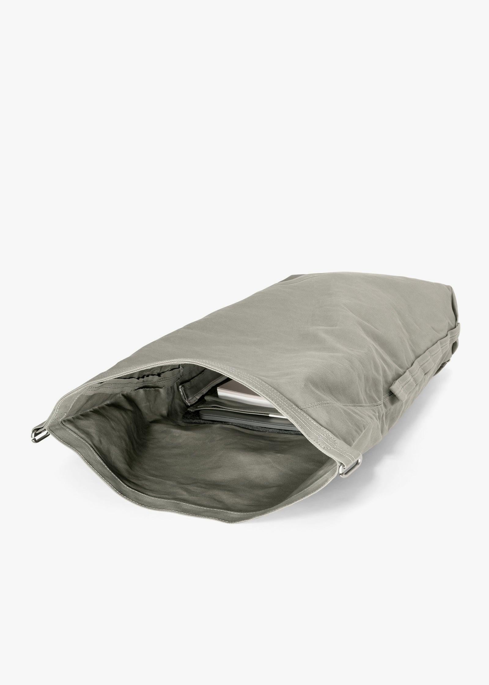 Roll Pack – Limestone - QWSTION