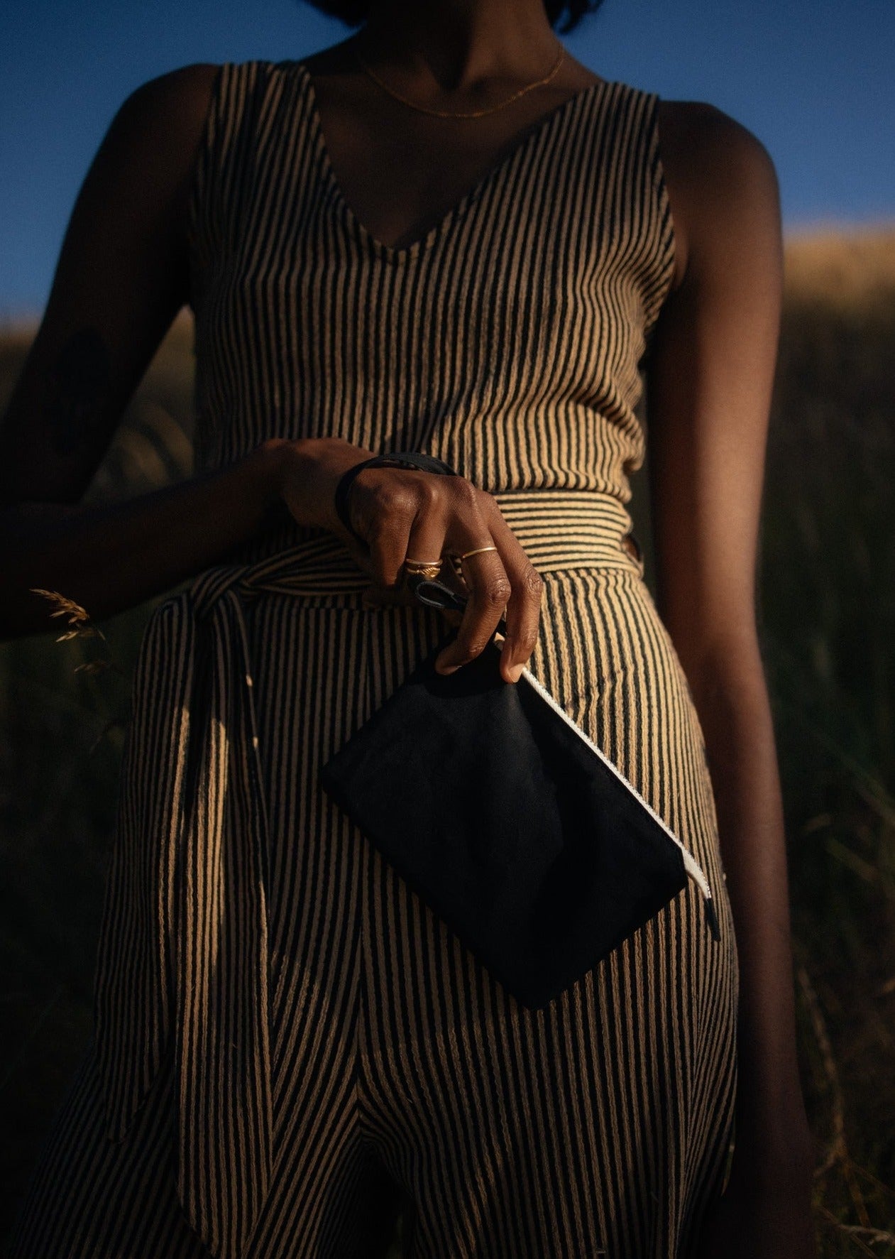 Zip Pouch Small – Raven - QWSTION