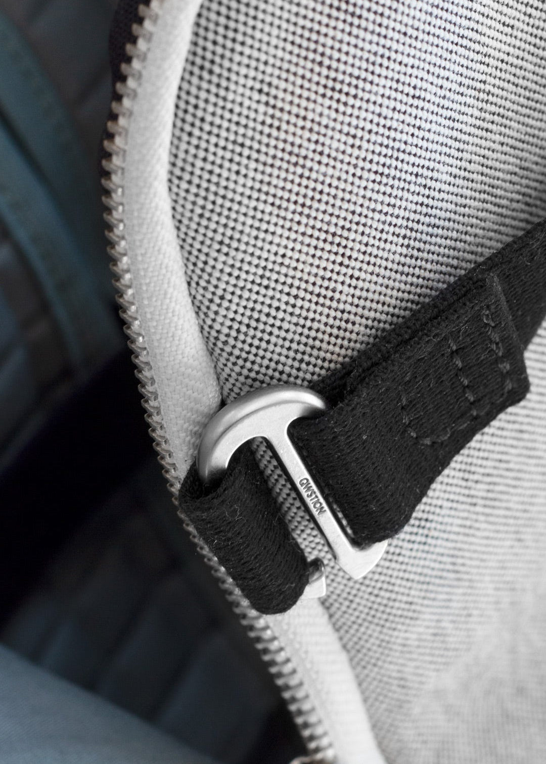 Daypack – Raw Blend Leather - QWSTION