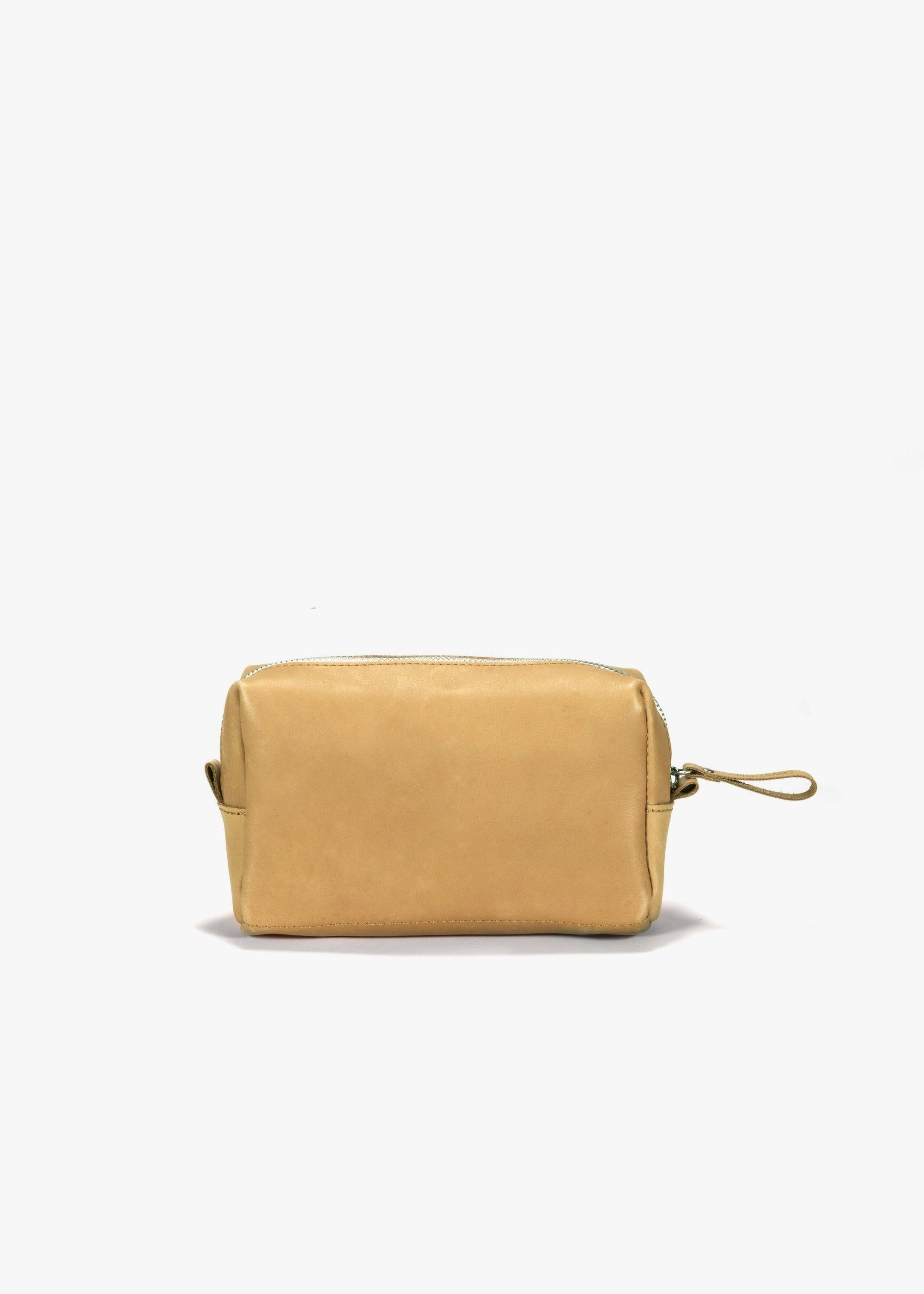 Amenity Pouch – Raw Blend Natural Leather - QWSTION