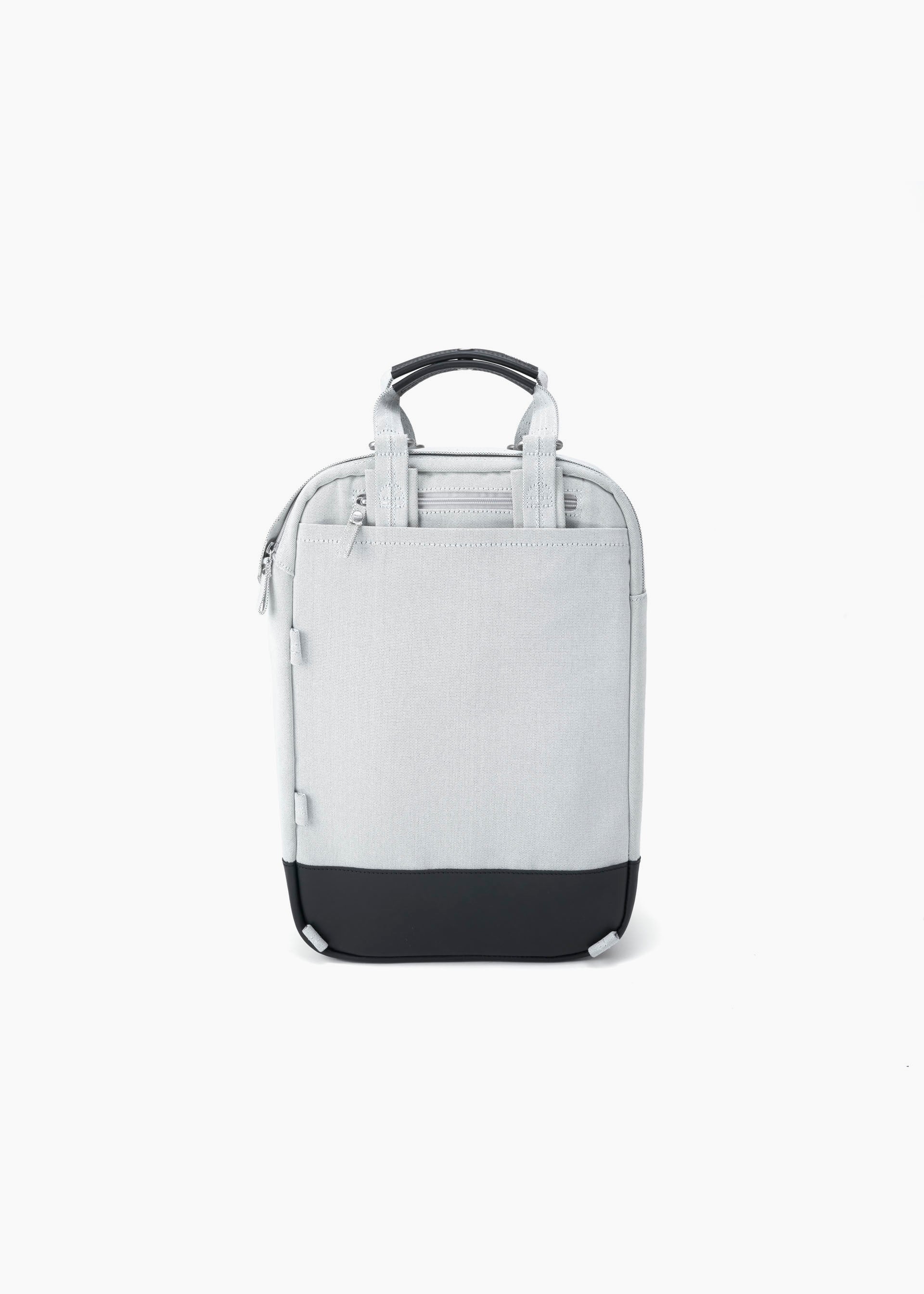 Bananatex® Daypack – Gravel Black Leather