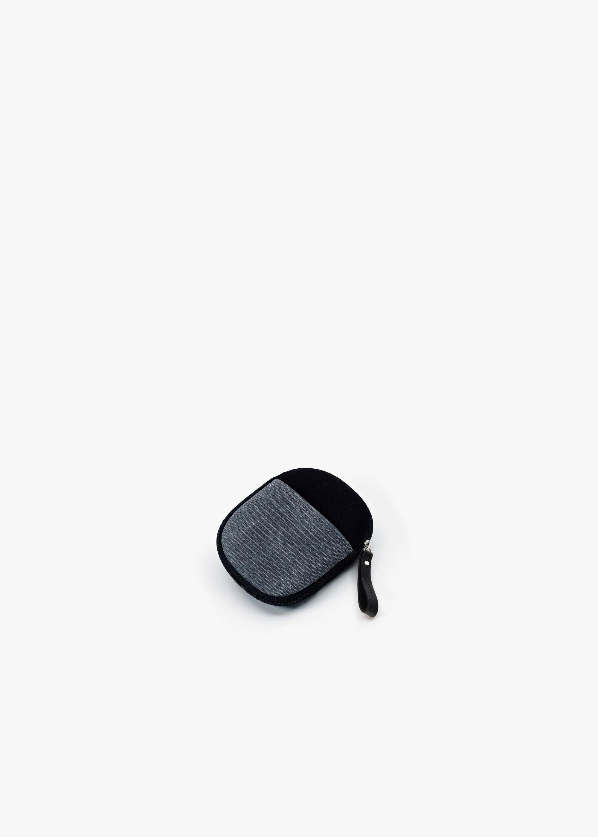 Cable Pouch – Washed Black - QWSTION