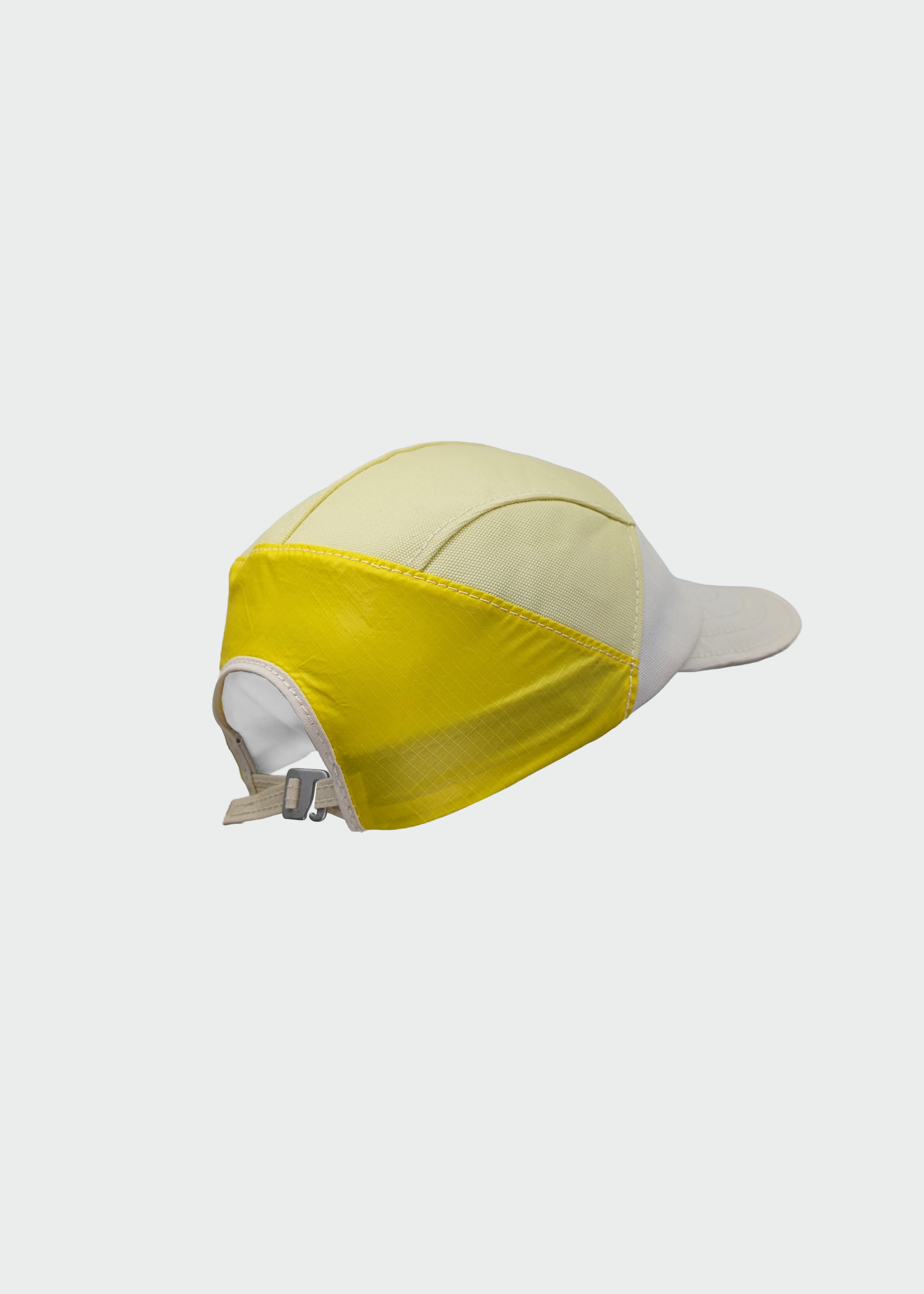 QWSTION + Akla Cap No 17 (UNIQUE PIECE) Natural White/Pale Yellow/Lemon onesize