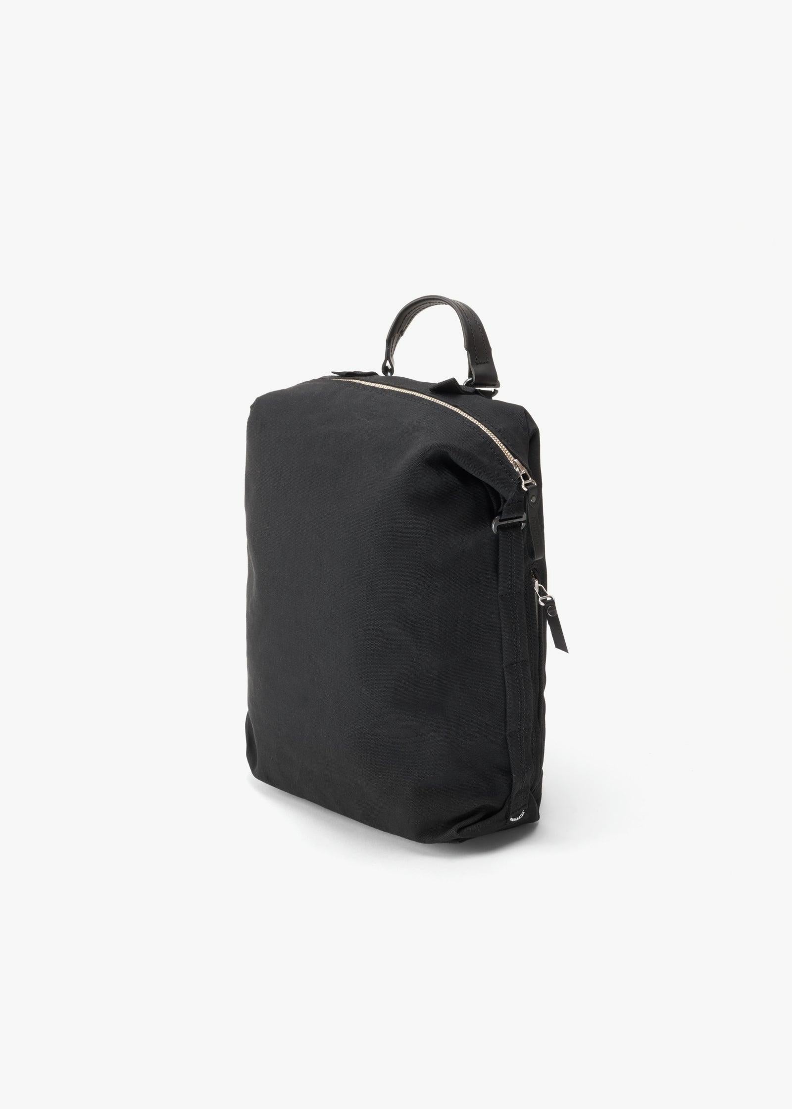Zip Pack – All Black