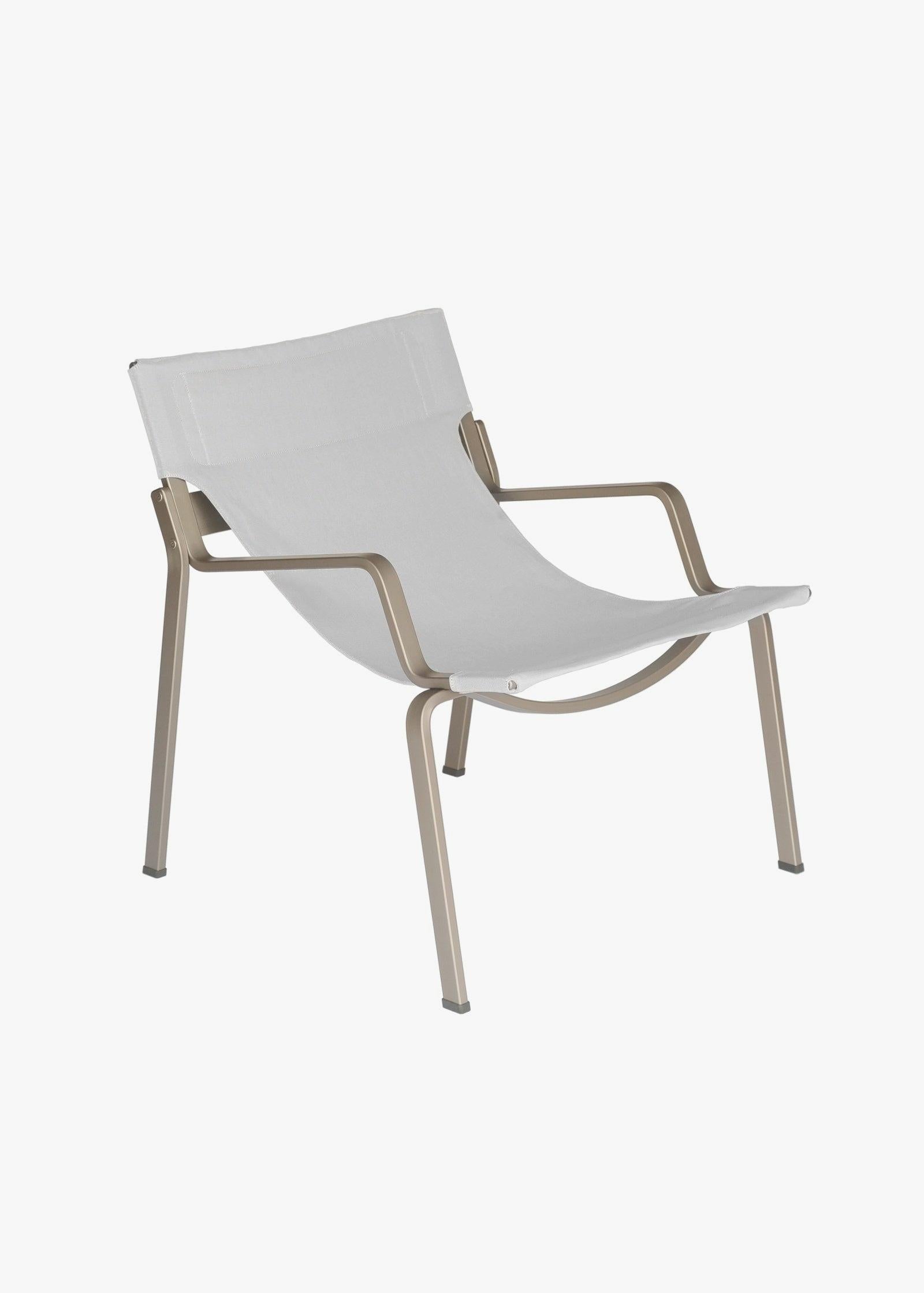 Ensō Lounge Chair – Anodized bronze aluminum / Gravel Bananatex - QWSTION