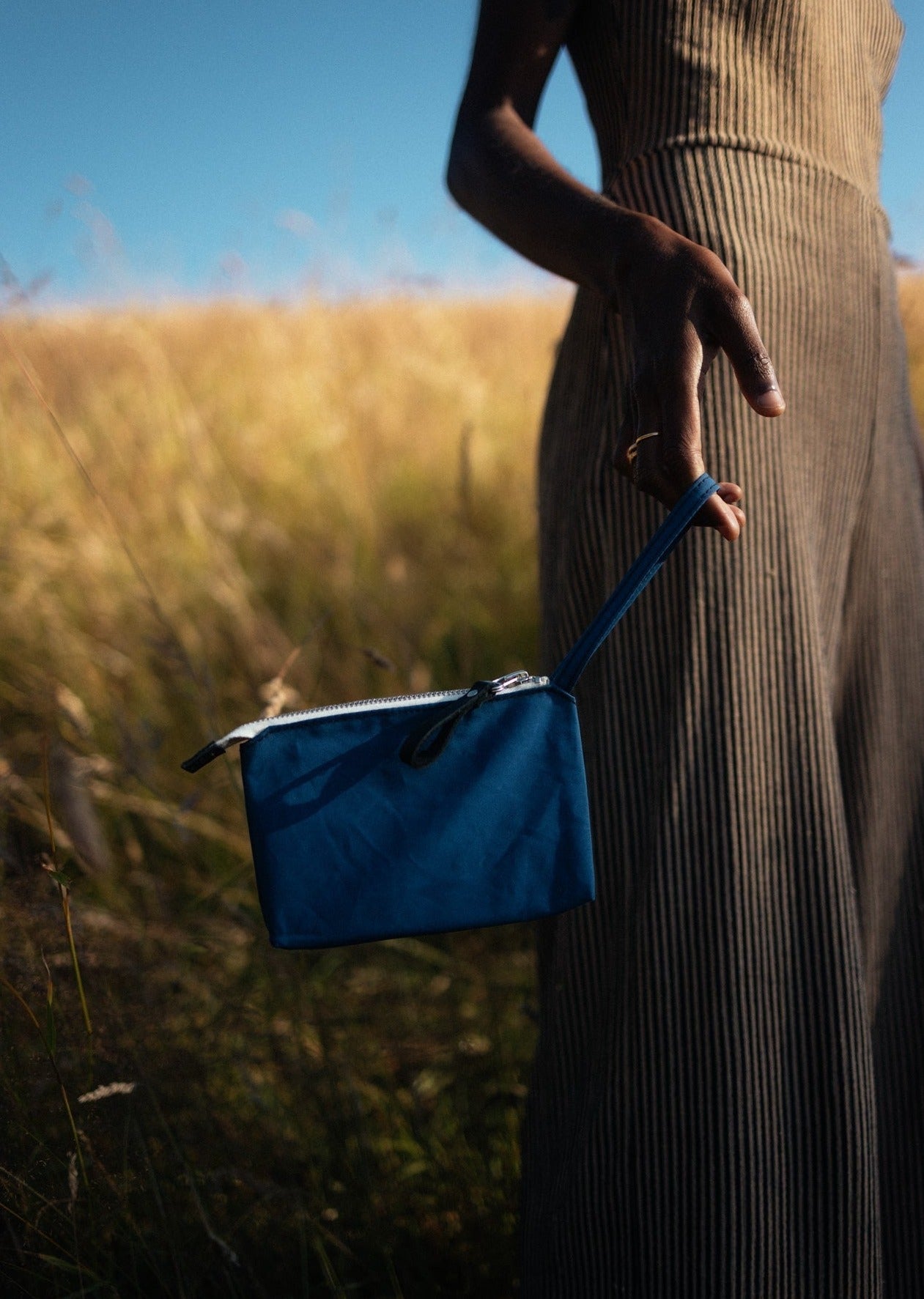 Zip Pouch Small – Bluebird - QWSTION