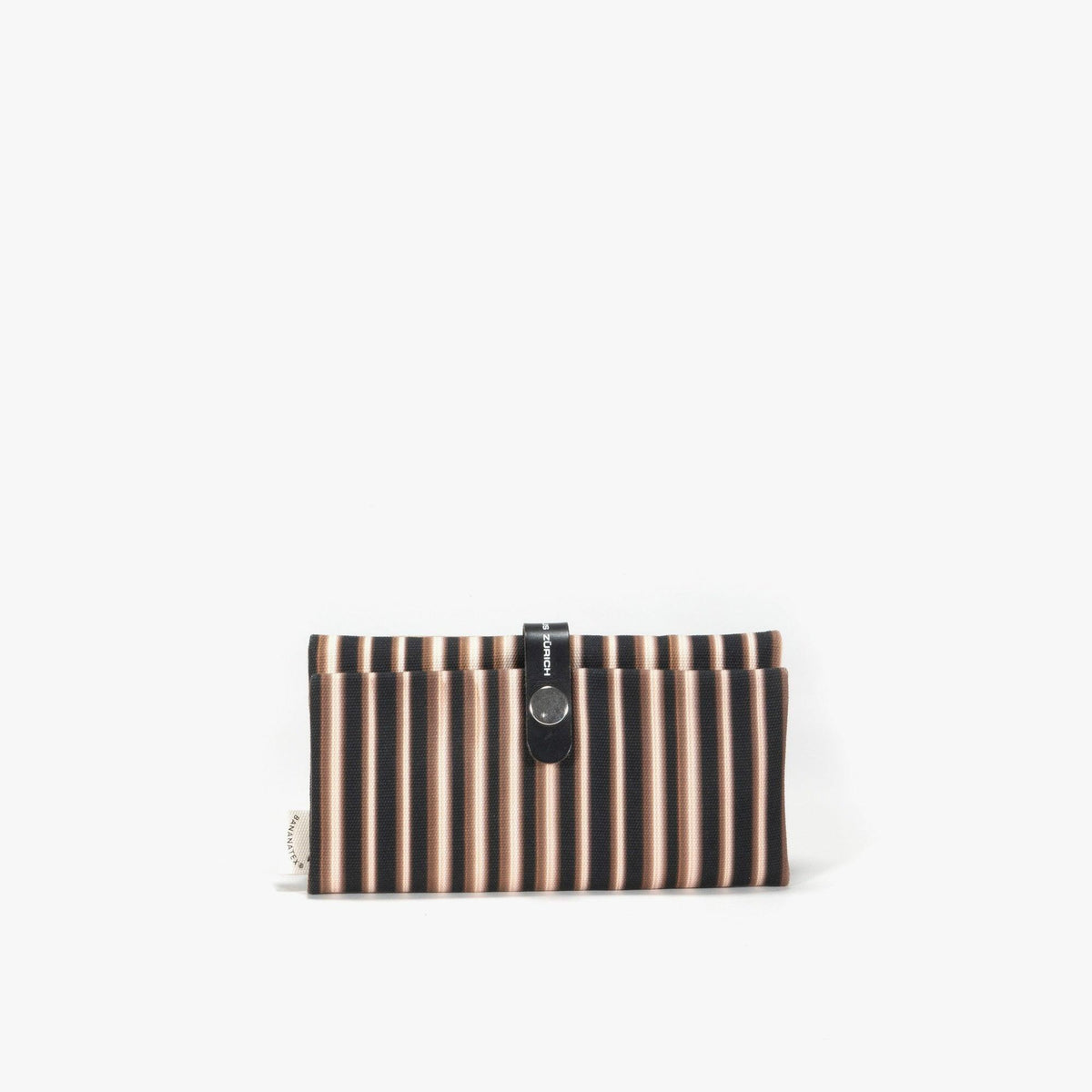 qwstion-bags-brass-tubes- 
