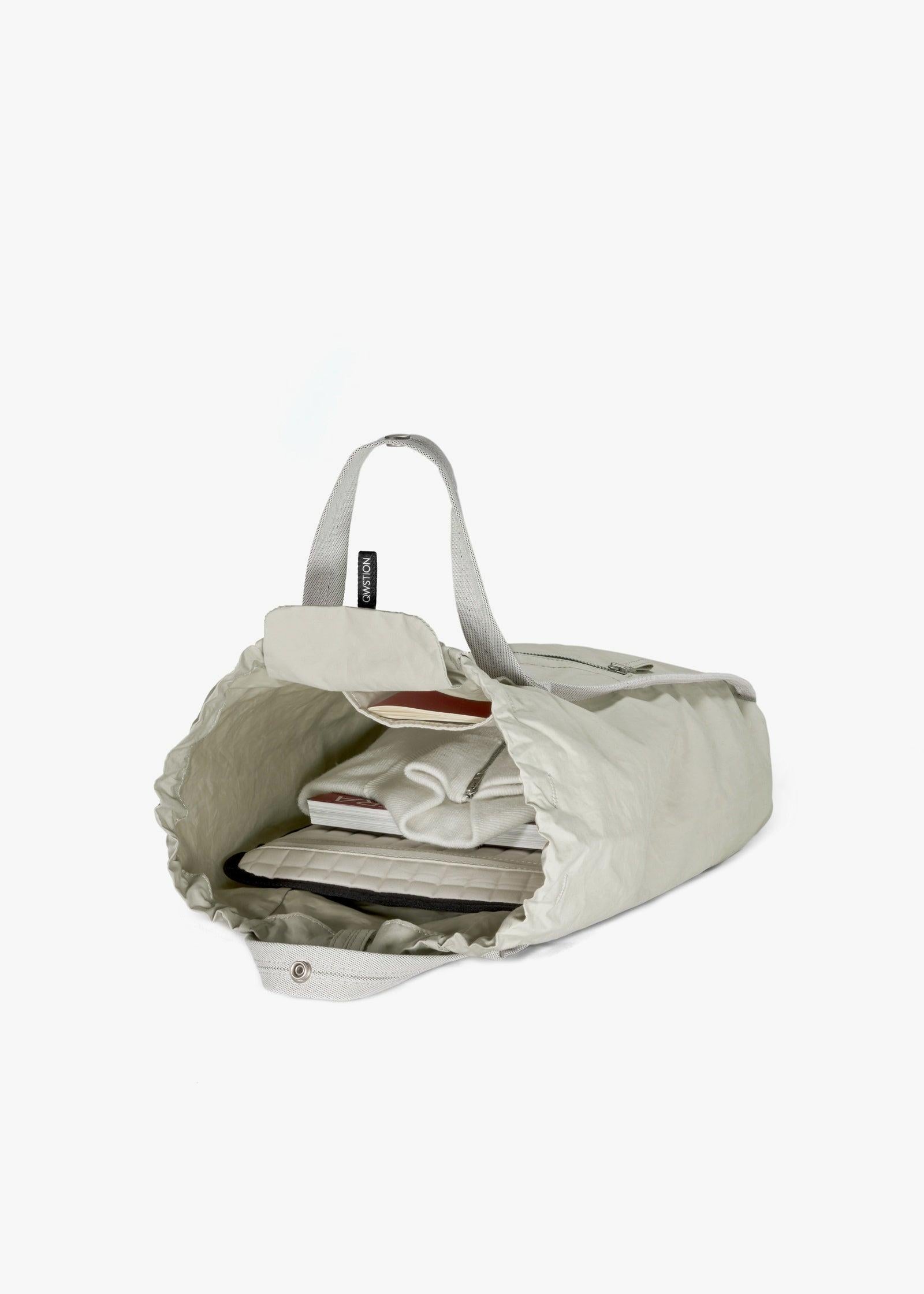 Medium Bucket – Desert Hawk - QWSTION