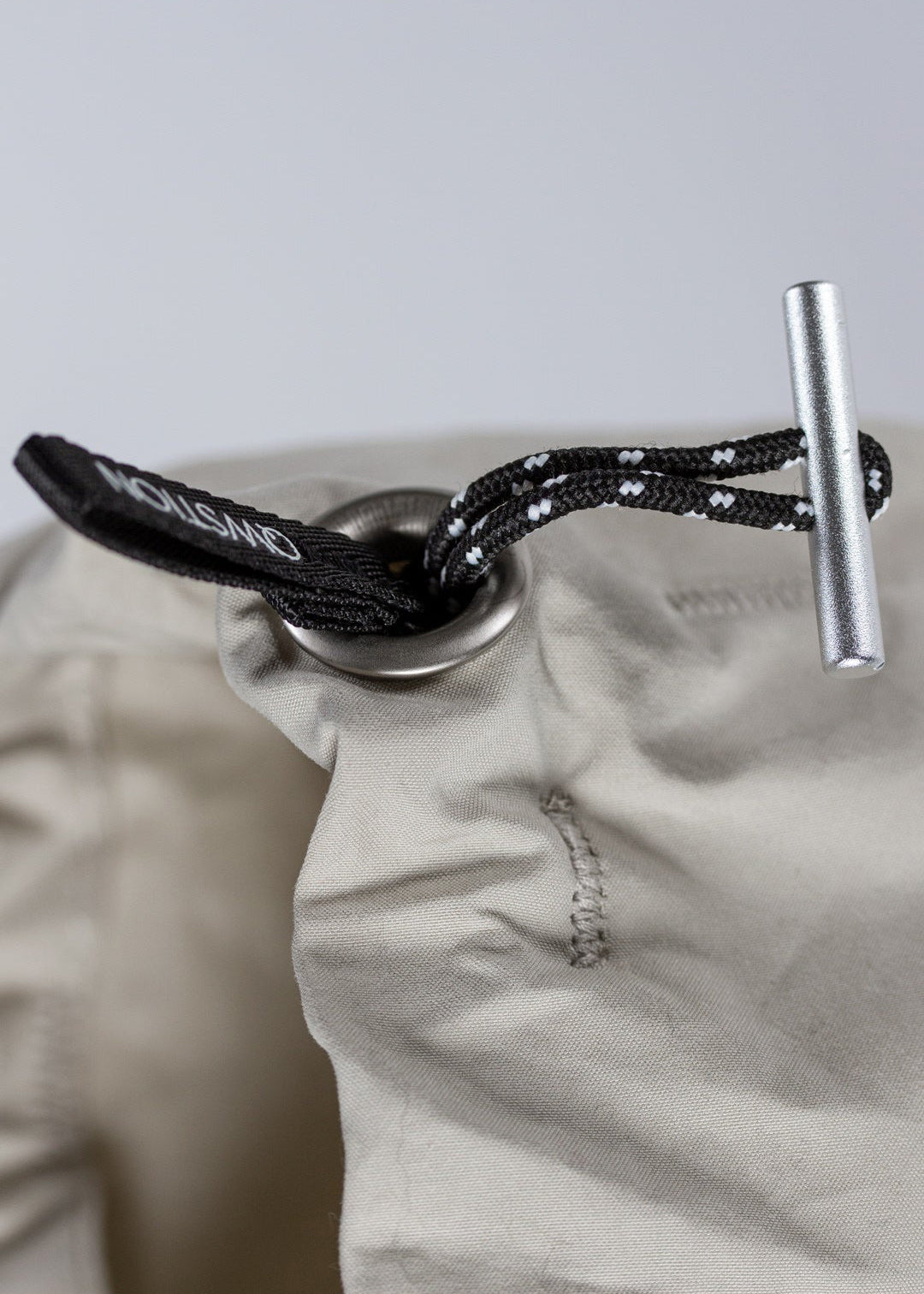 Mini Bucket – Desert Hawk - QWSTION