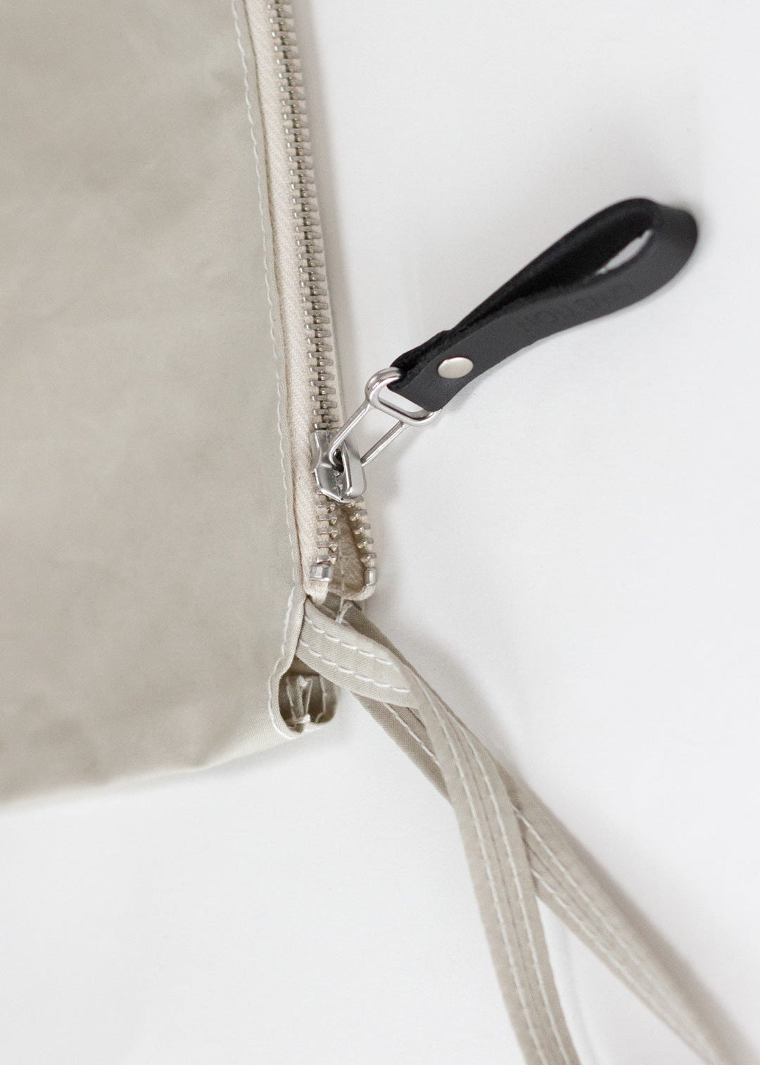 Zip Pouch Large – Desert Hawk - QWSTION