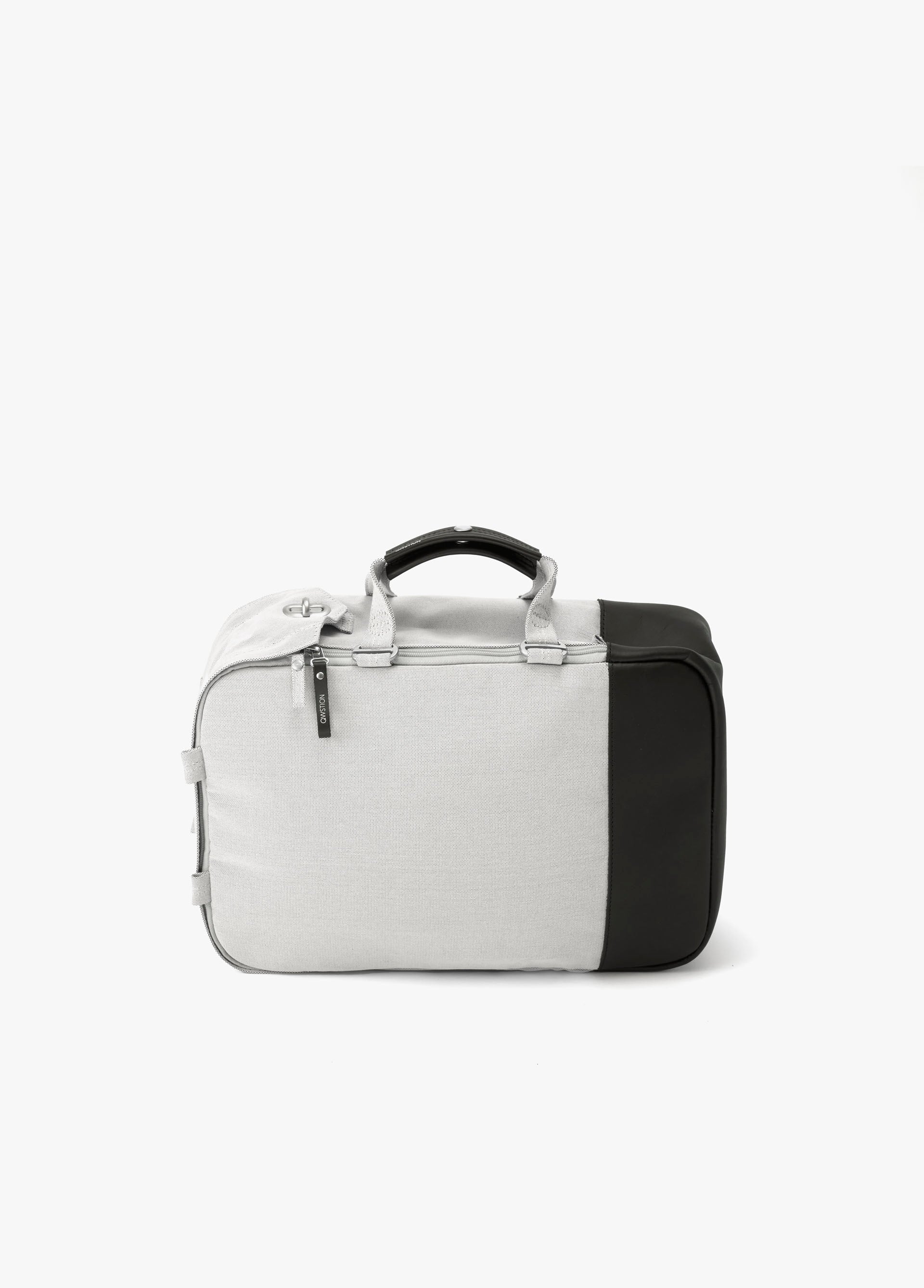 Bananatex® Daypack – Gravel Black Leather - QWSTION