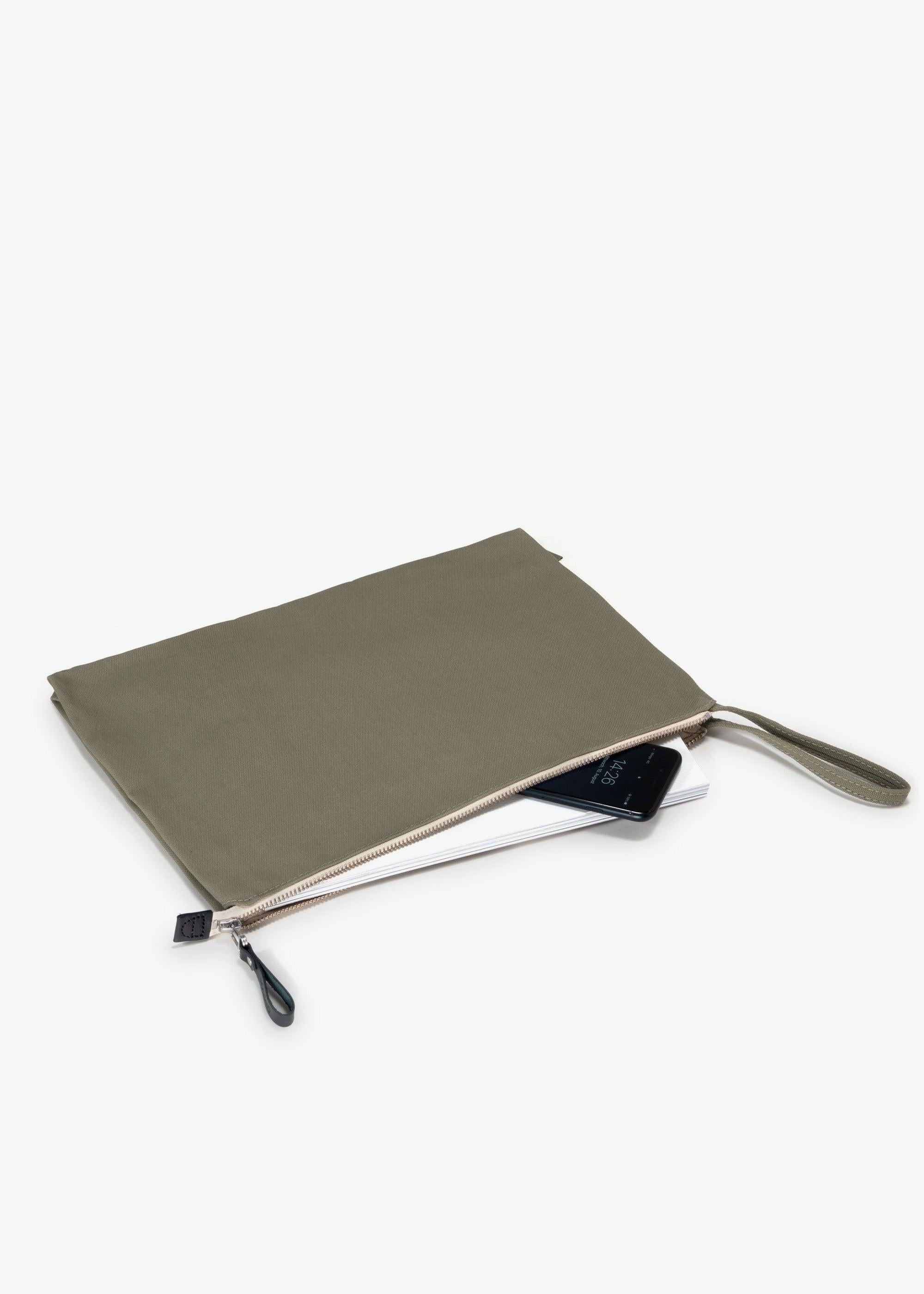 Bananatex Zip Pouch Large – Limestone - QWSTION