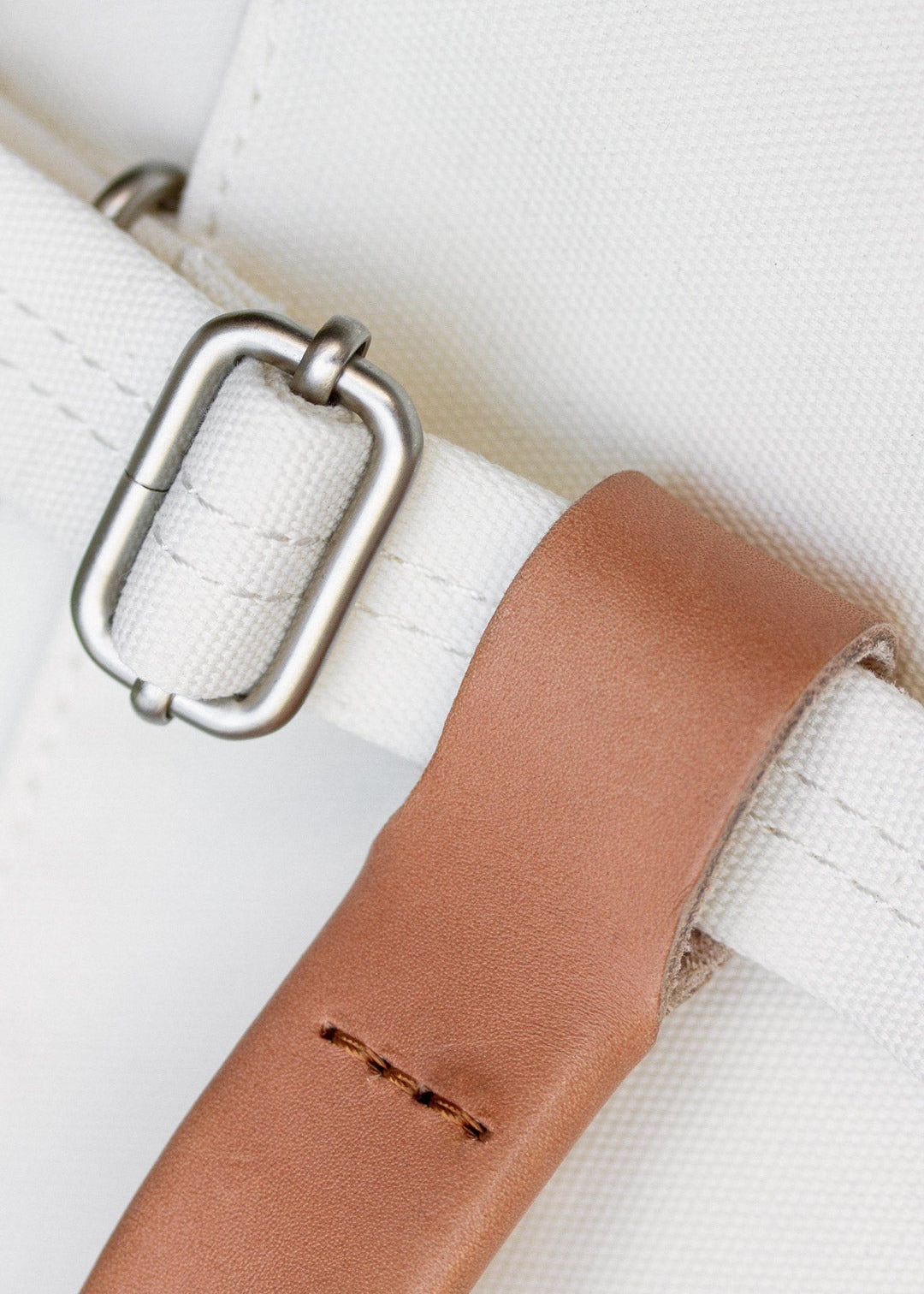 Flap Tote Medium – Natural White - QWSTION