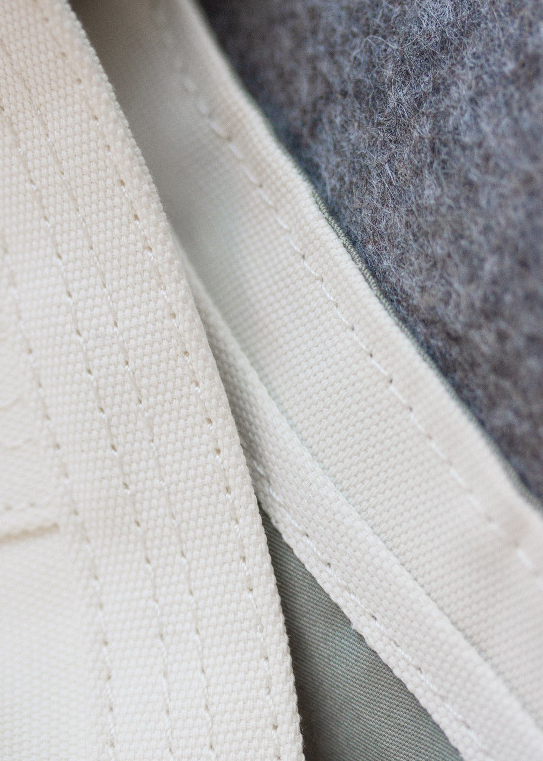 Flap Tote Small – Natural White - QWSTION