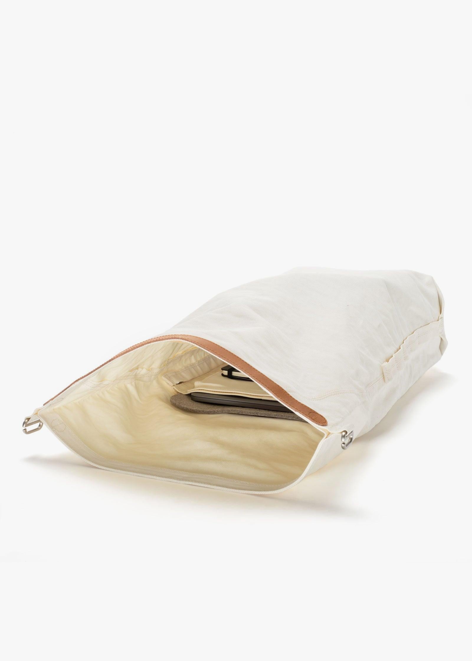 Roll Pack – Natural White - QWSTION