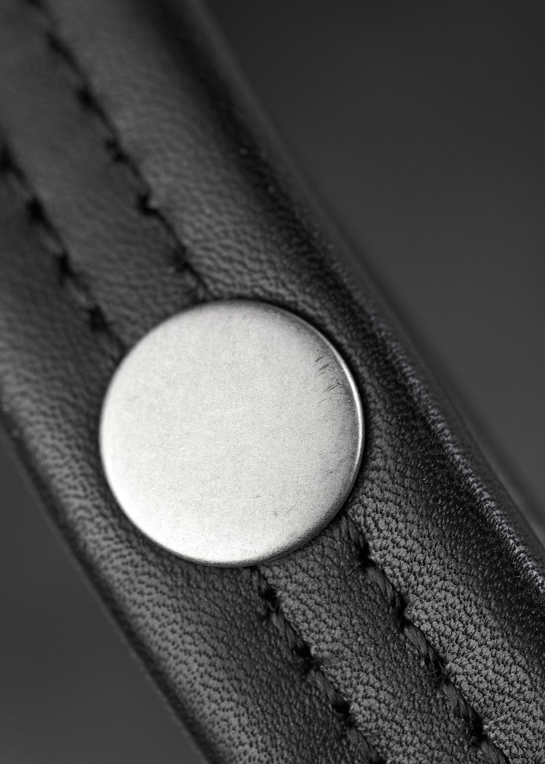 Weekender – Organic Jet Black - QWSTION