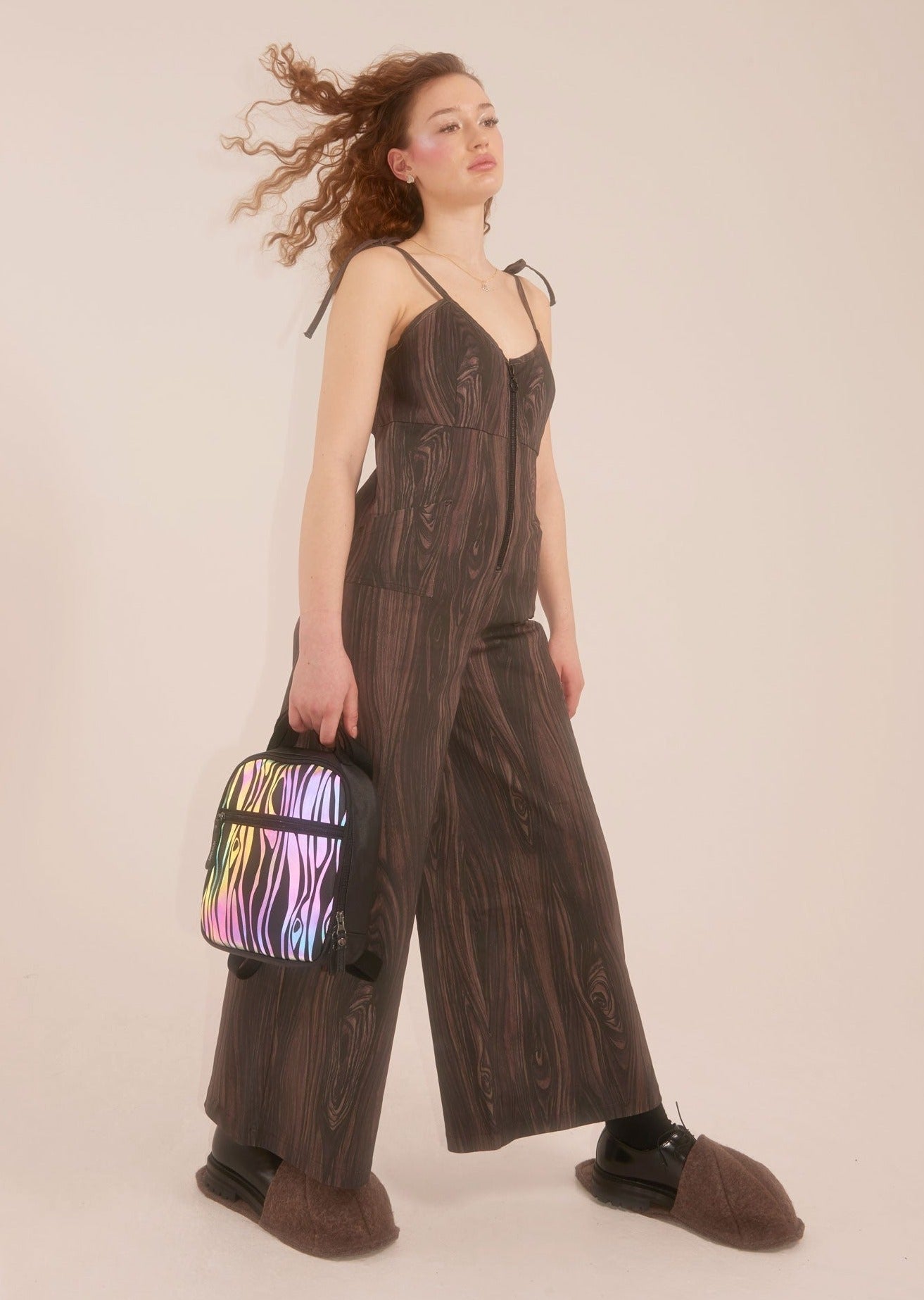 Mini Pack – QWSTION + Julian Zigerli (Iridescent Back) - QWSTION