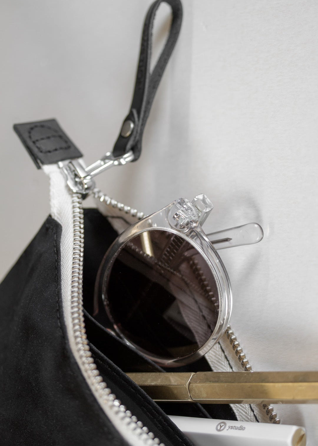 Zip Pouch Small – Raven - QWSTION