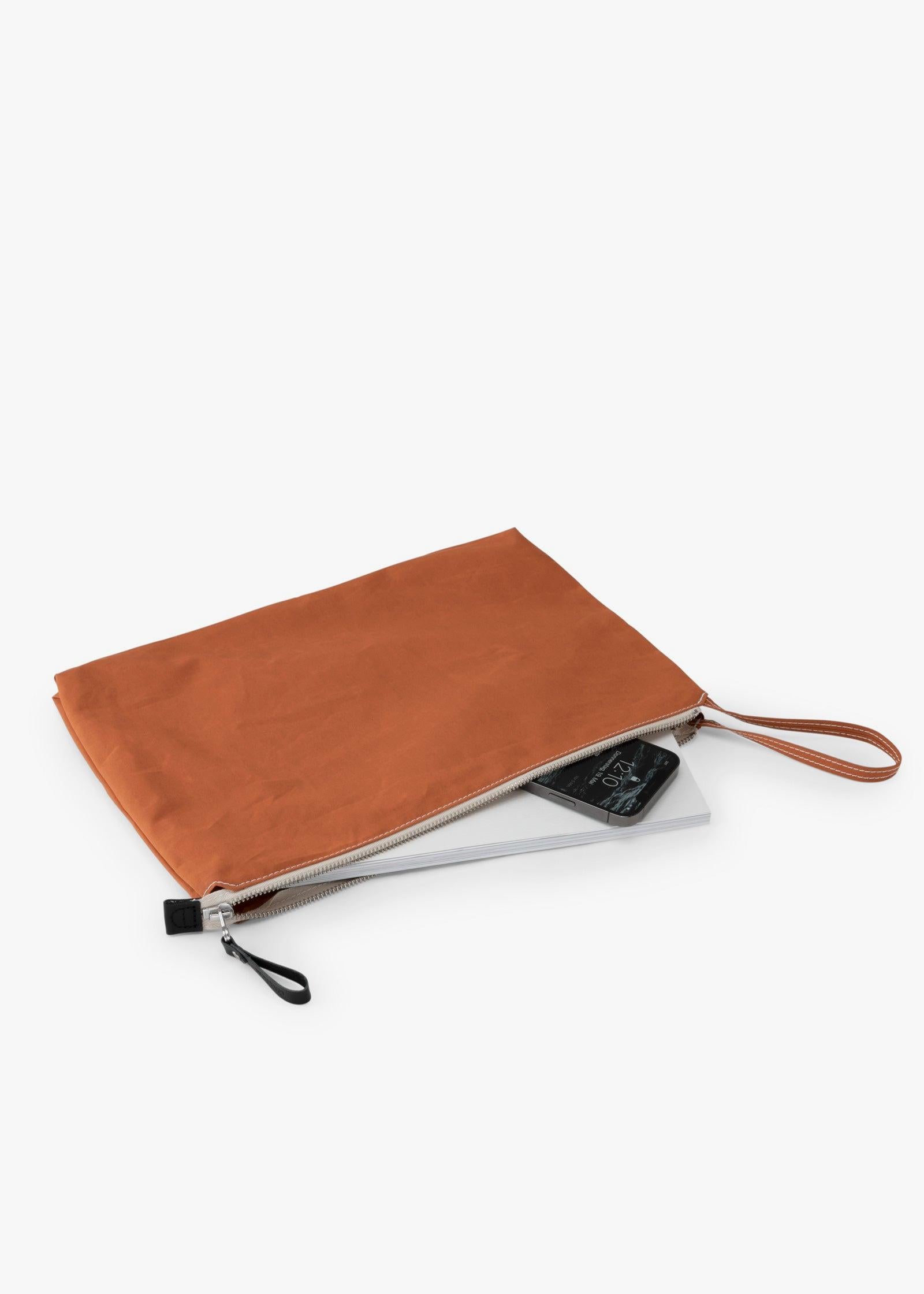 Zip Pouch Large – Robin - QWSTION