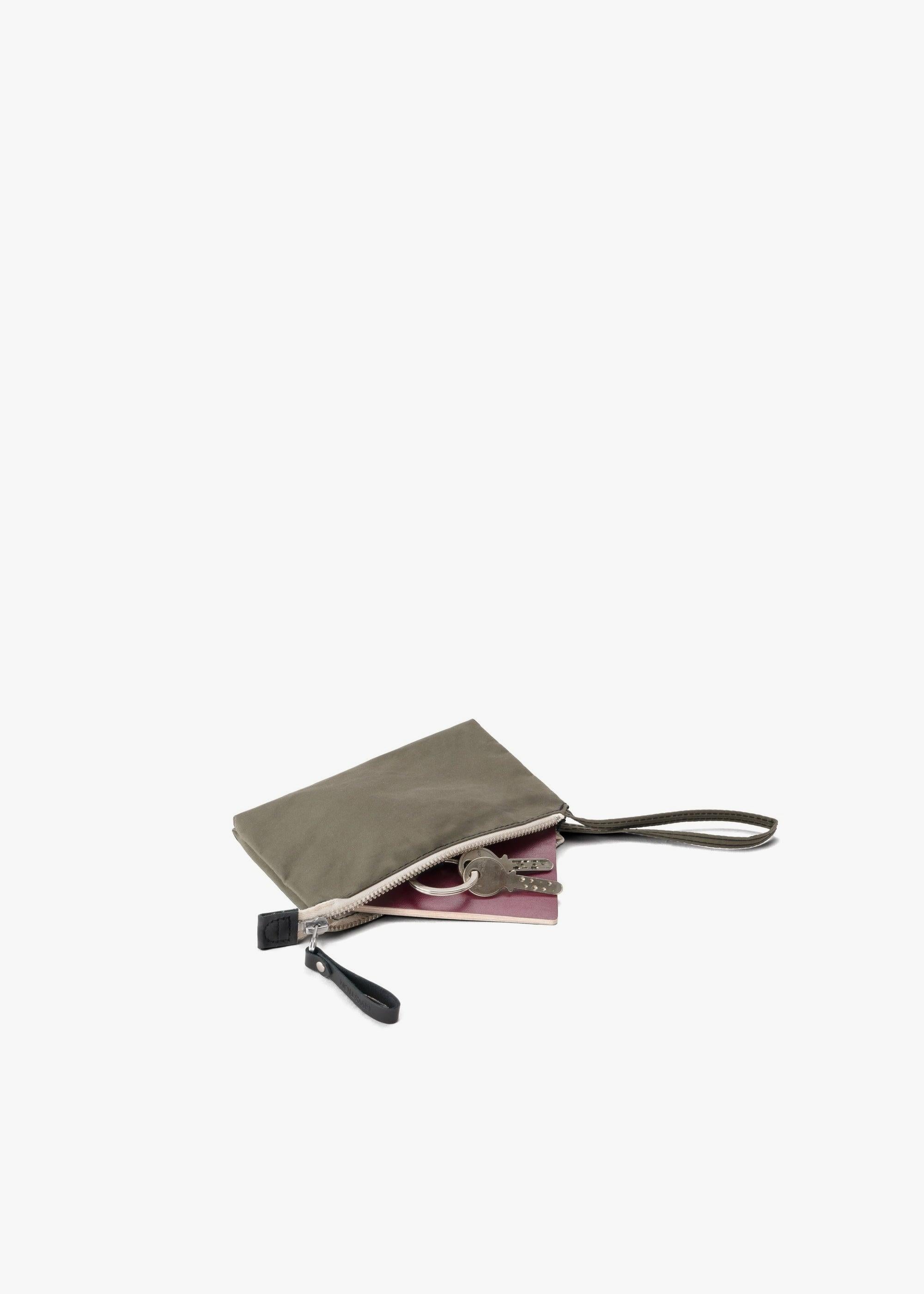 Zip Pouch Small – Woodpecker - QWSTION