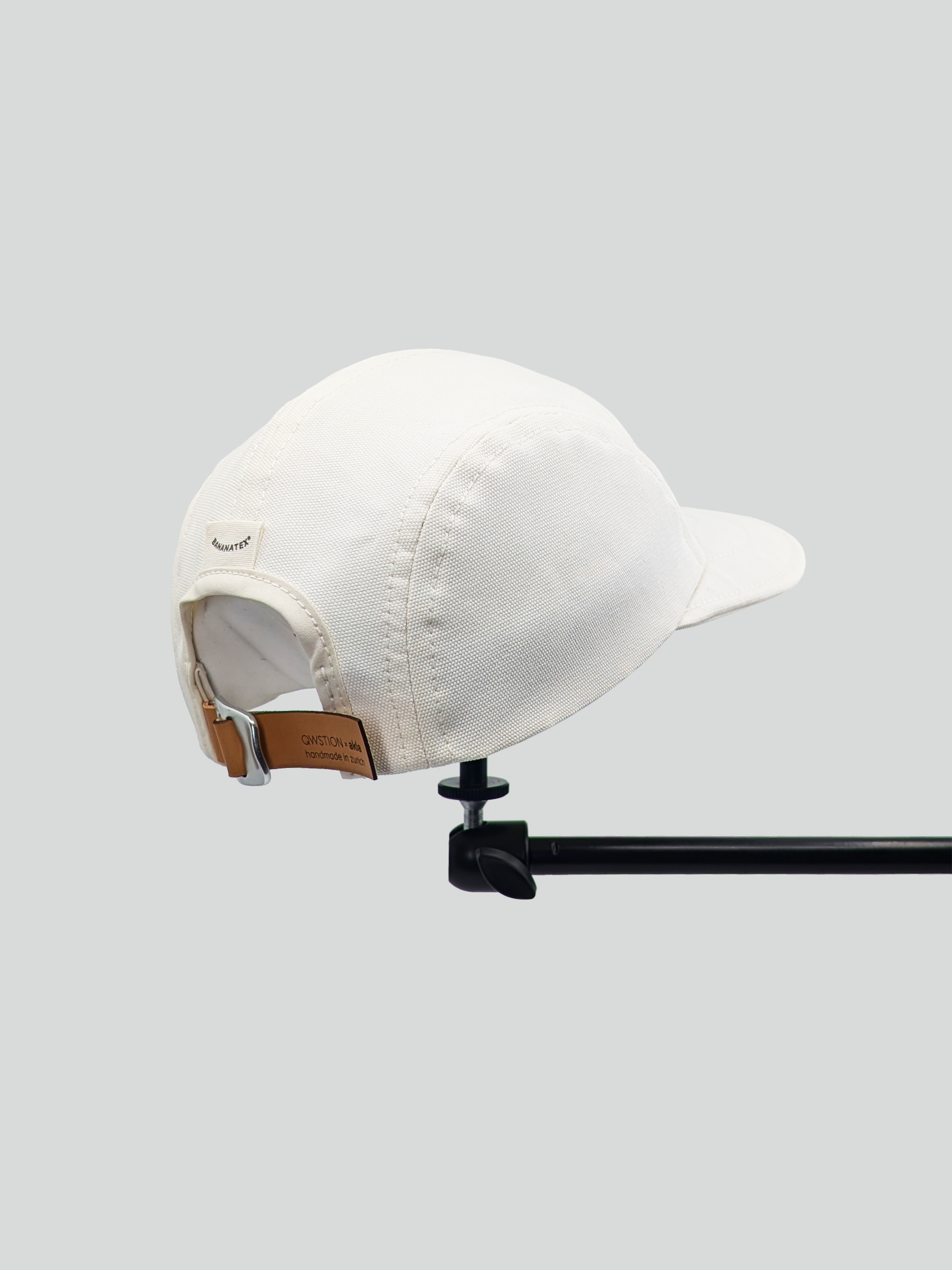 QWSTION + Akla Cap No 04 (UNIQUE PIECE) Natural White M/L - QWSTION