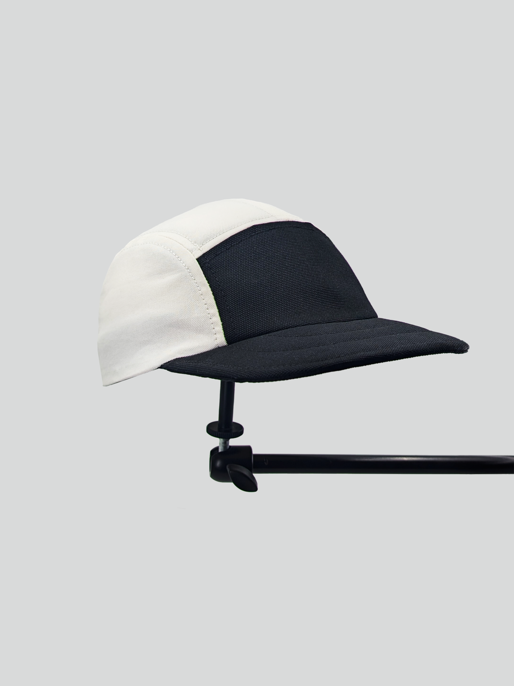 QWSTION + Akla Cap No 05 (UNIQUE PIECE) Black/White S/M - QWSTION